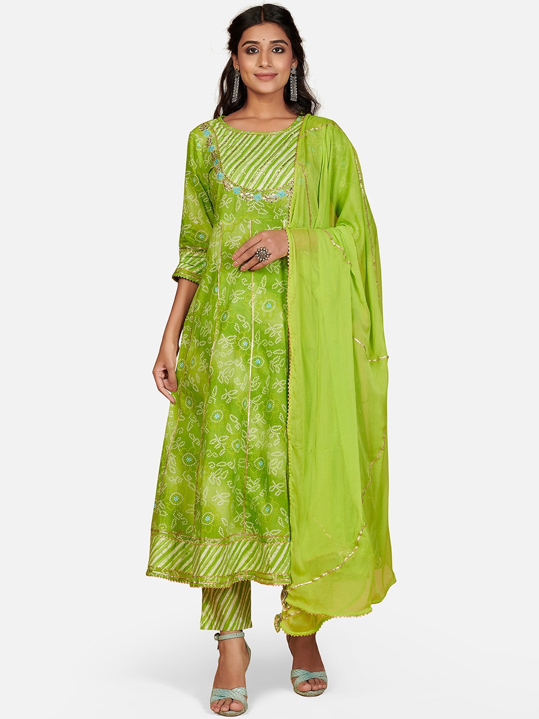 

Vbuyz Women Green Bandhani Printed Pure Cotton Anarkali Kurta with Trousers & With Dupatta