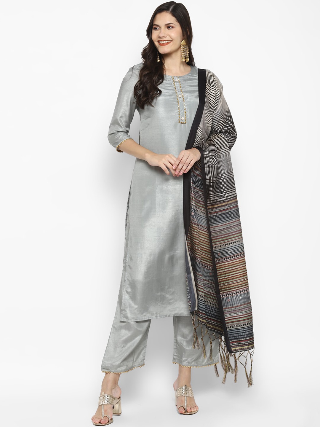

VAABA Women Grey Layered Gotta Patti Kurta with Trousers & With Dupatta