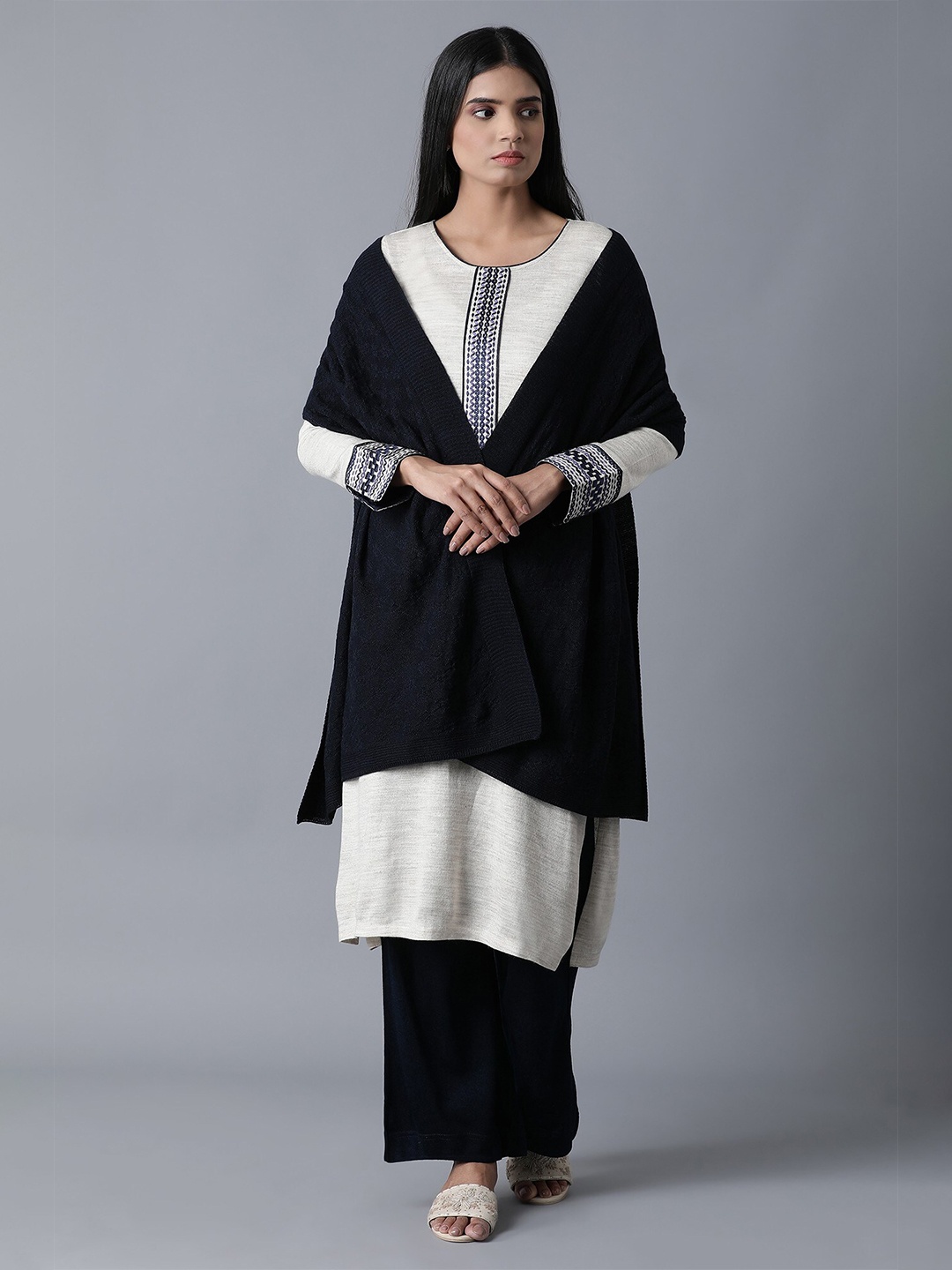 

elleven Women Navy Blue Woven Design Stole