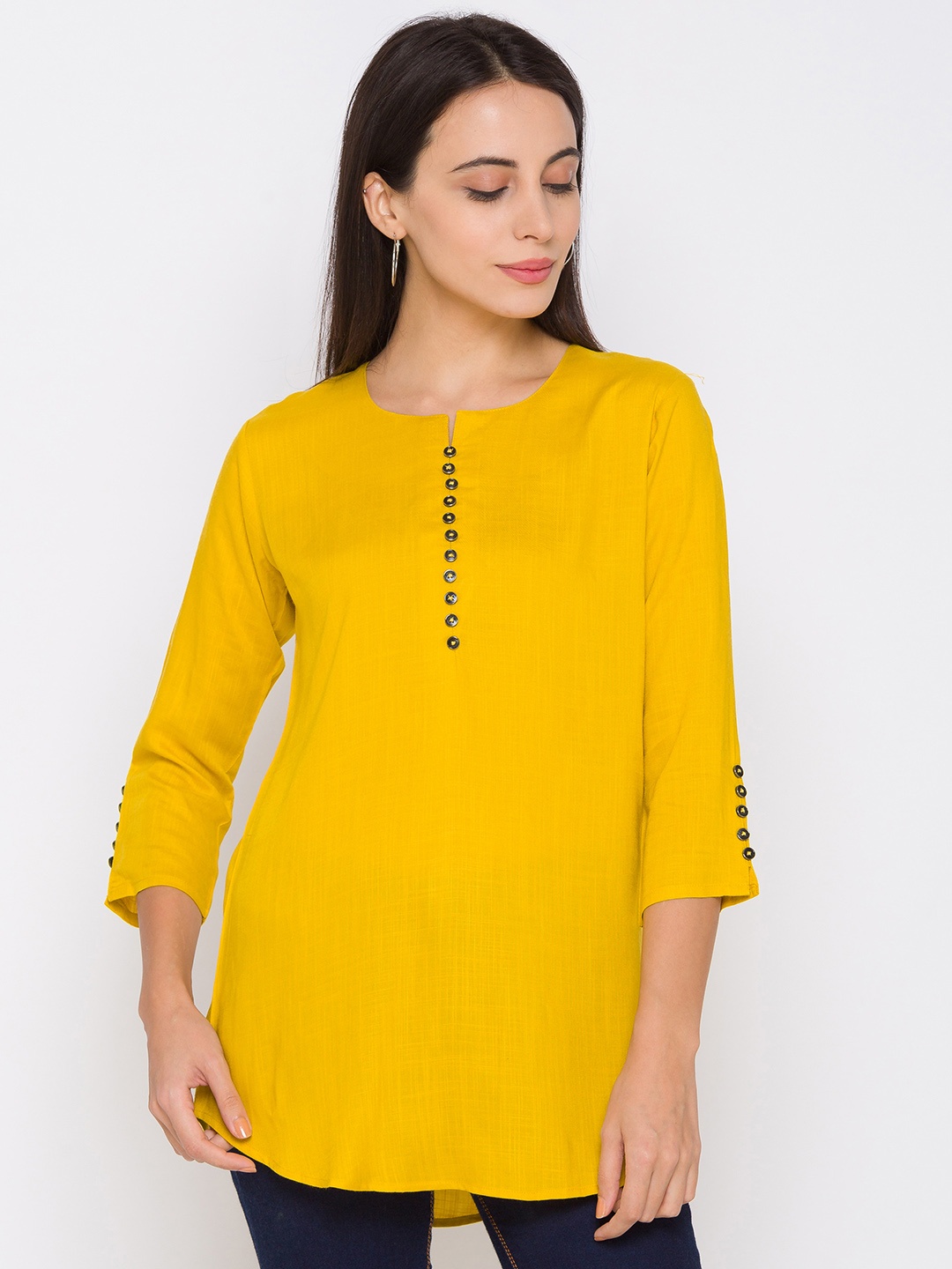 

ZOLA Women Yellow Solid Viscose Rayon Tunic