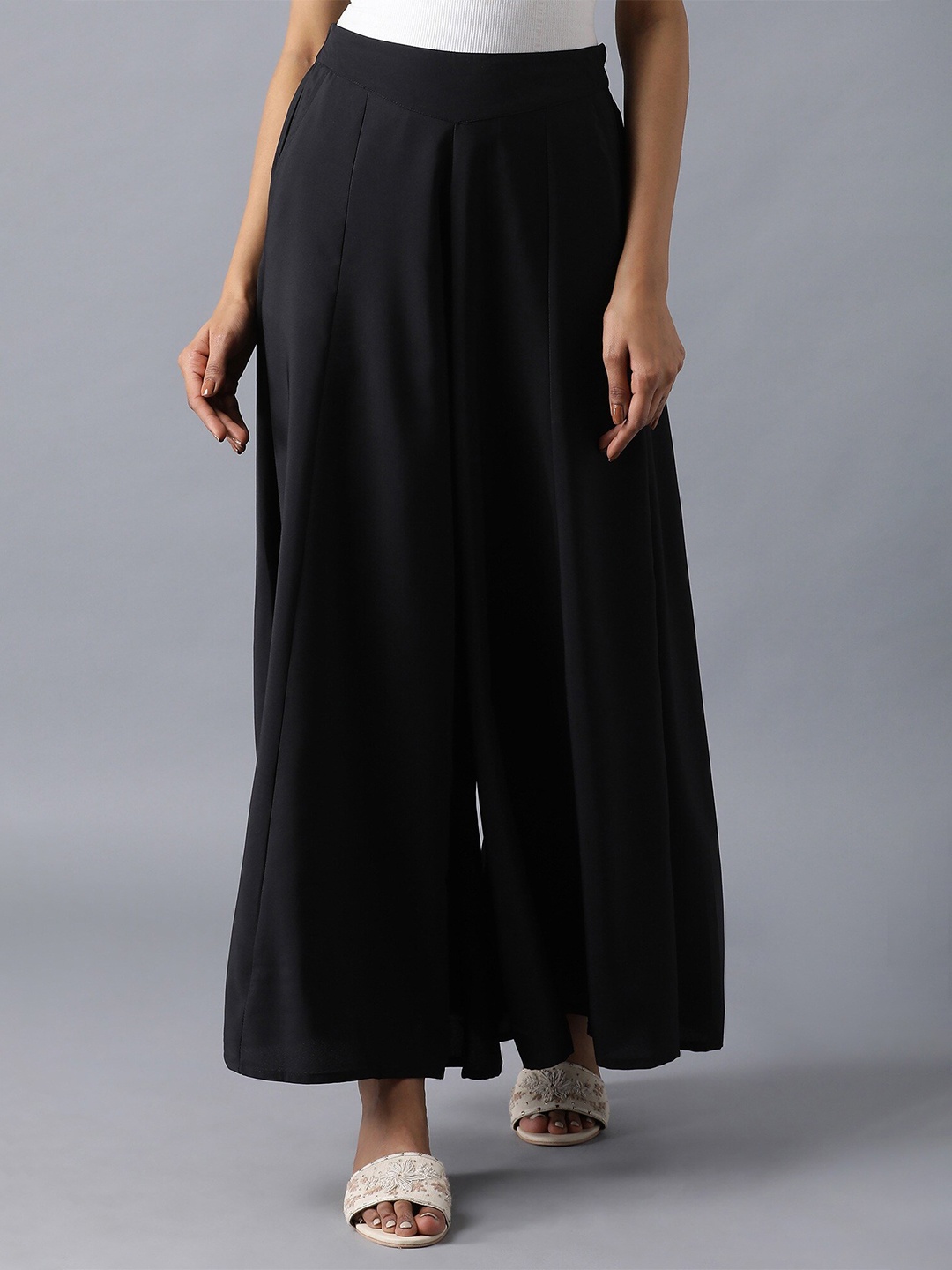 

elleven Women Black Flared Palazzos