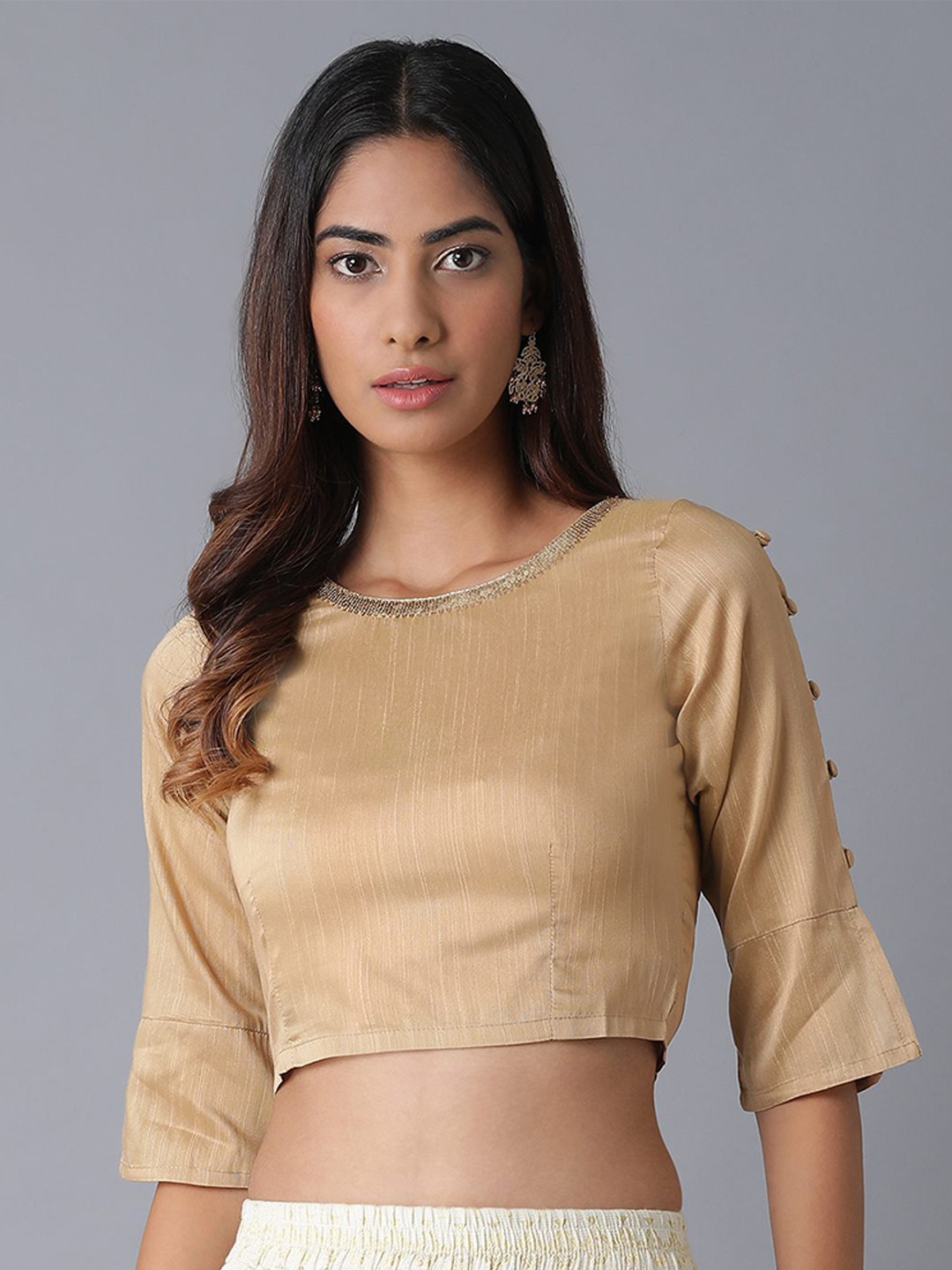 

elleven Women Gold-Toned Fitted Crop Top