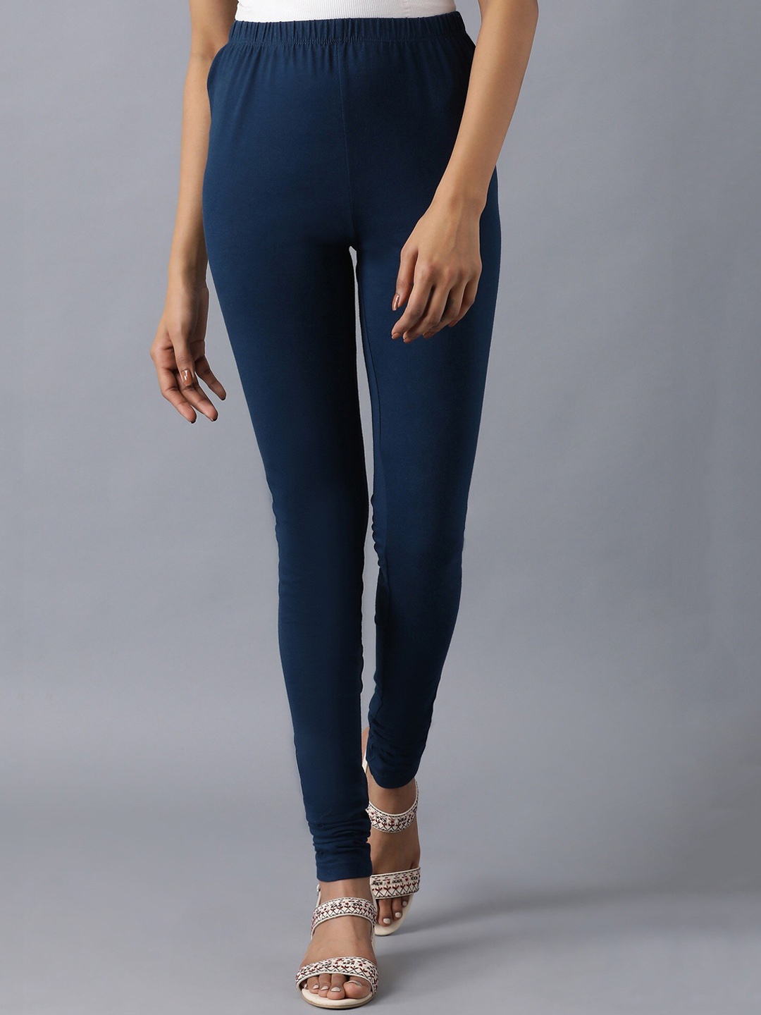 

elleven Women Blue Solid Mid-Rise Churidar