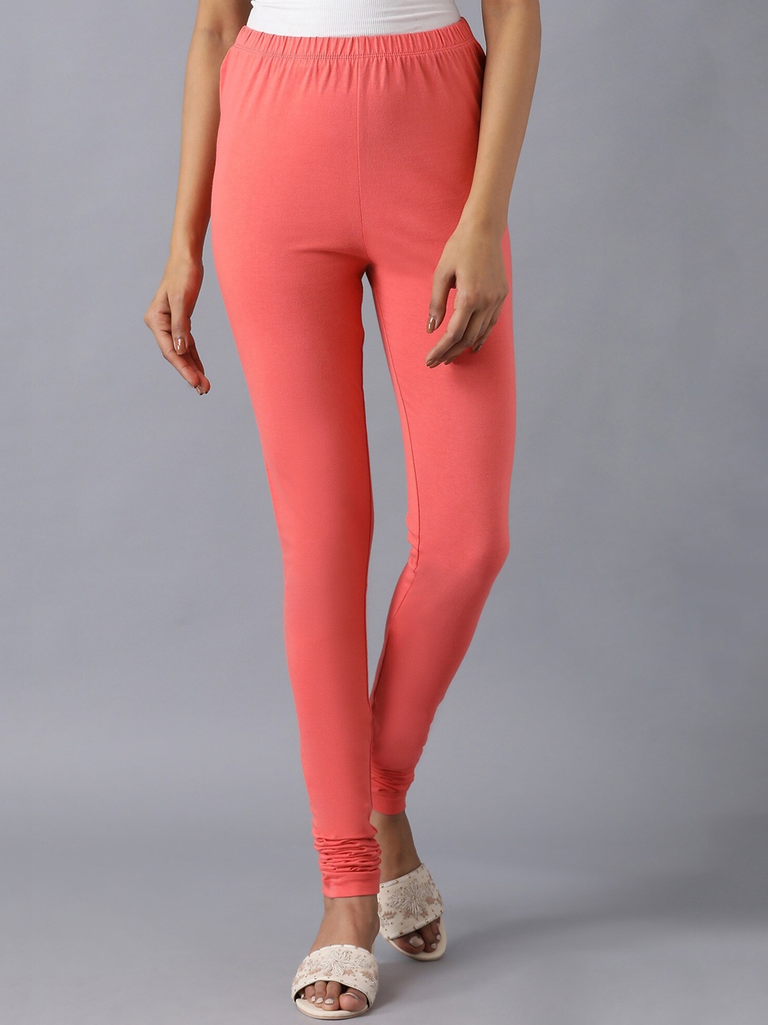 

elleven Woman Pink knitted churidar