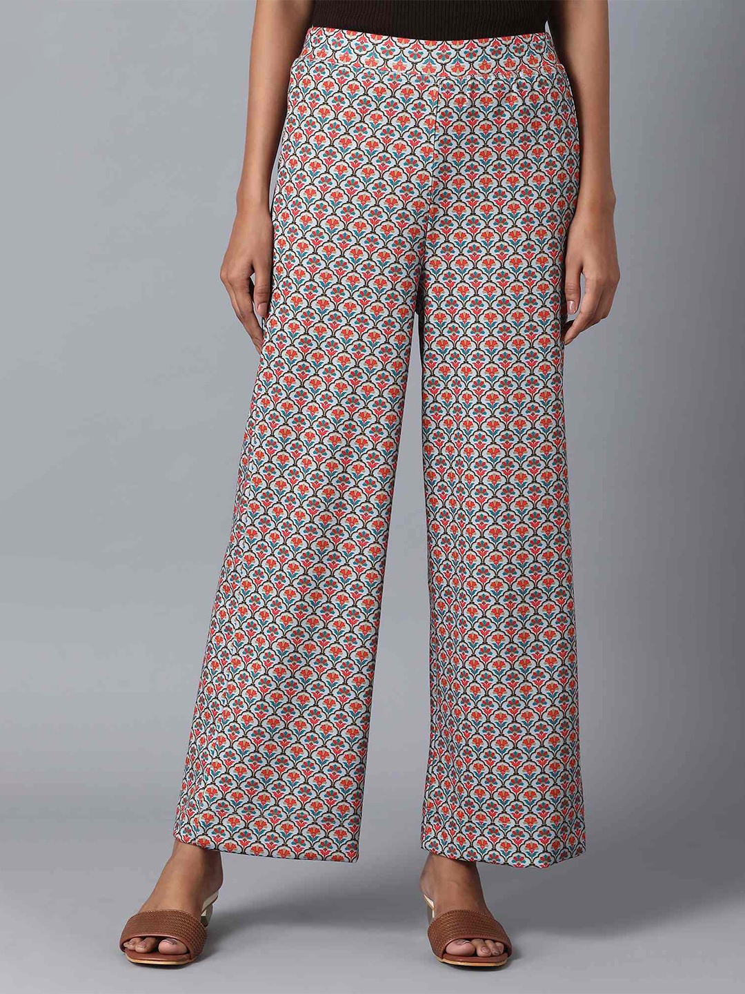 

elleven Women White & Red Floral Printed Knitted Palazzos