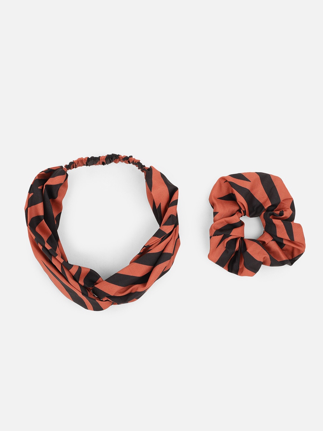 

Aditi Wasan Women Coral & Black Set of 2 Hairband