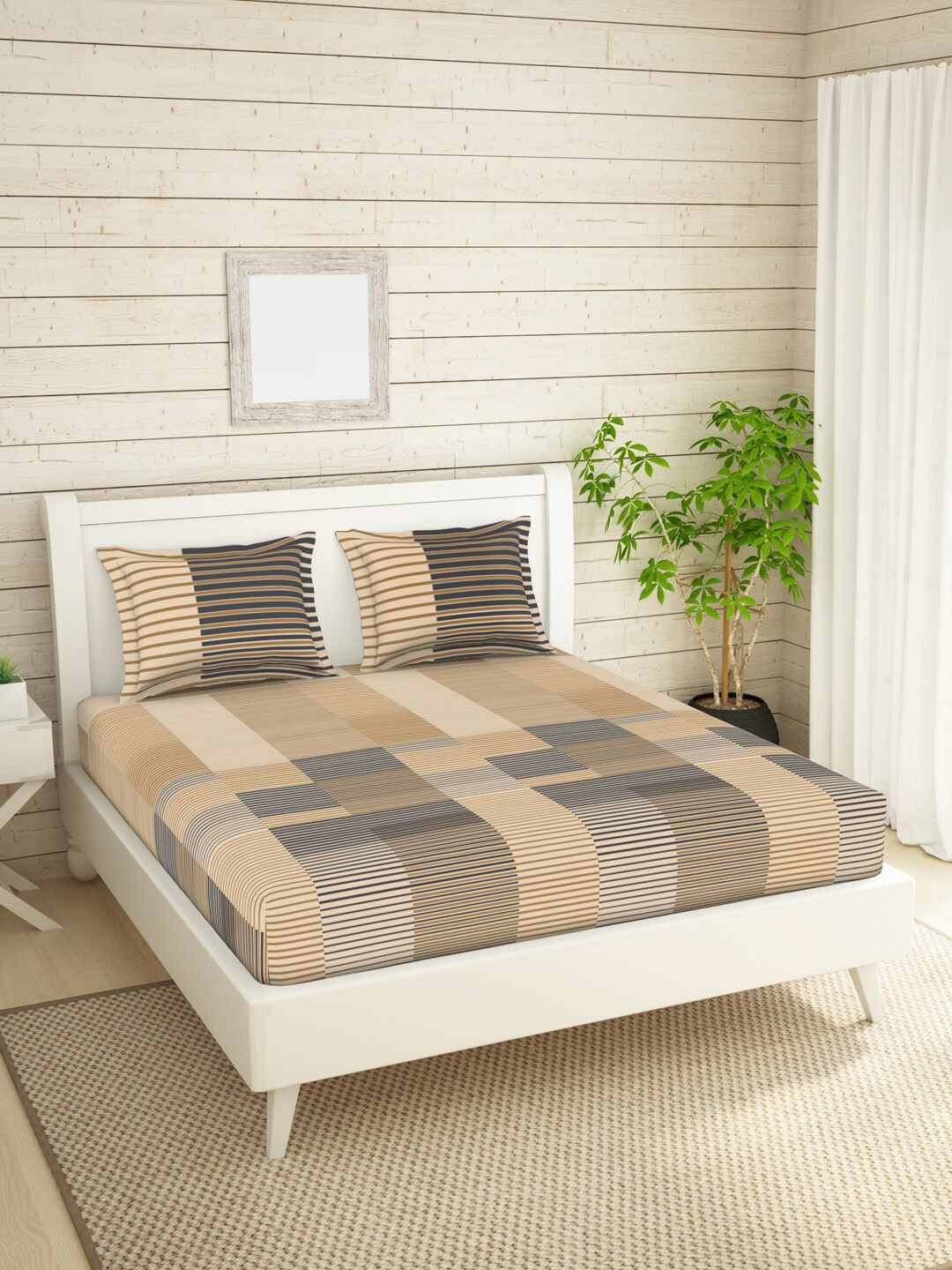 

SPACES Beige & Navy Blue Striped 144 TC King Bedsheet With 2 Pillow Covers