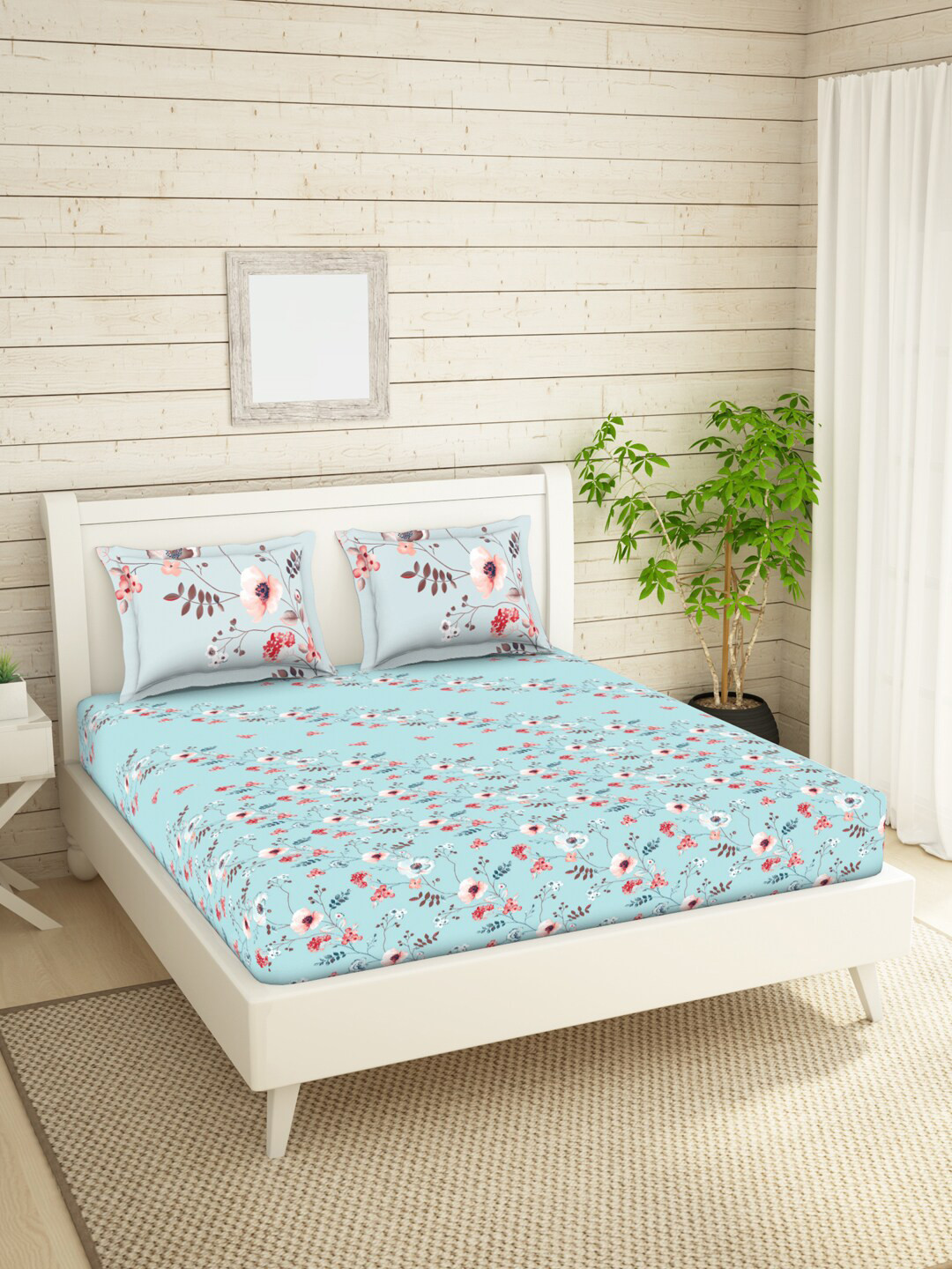 

SPACES Blue & Multicoloured Floral Printed Cotton144 TC King Bedsheet With 2 Pillow Covers