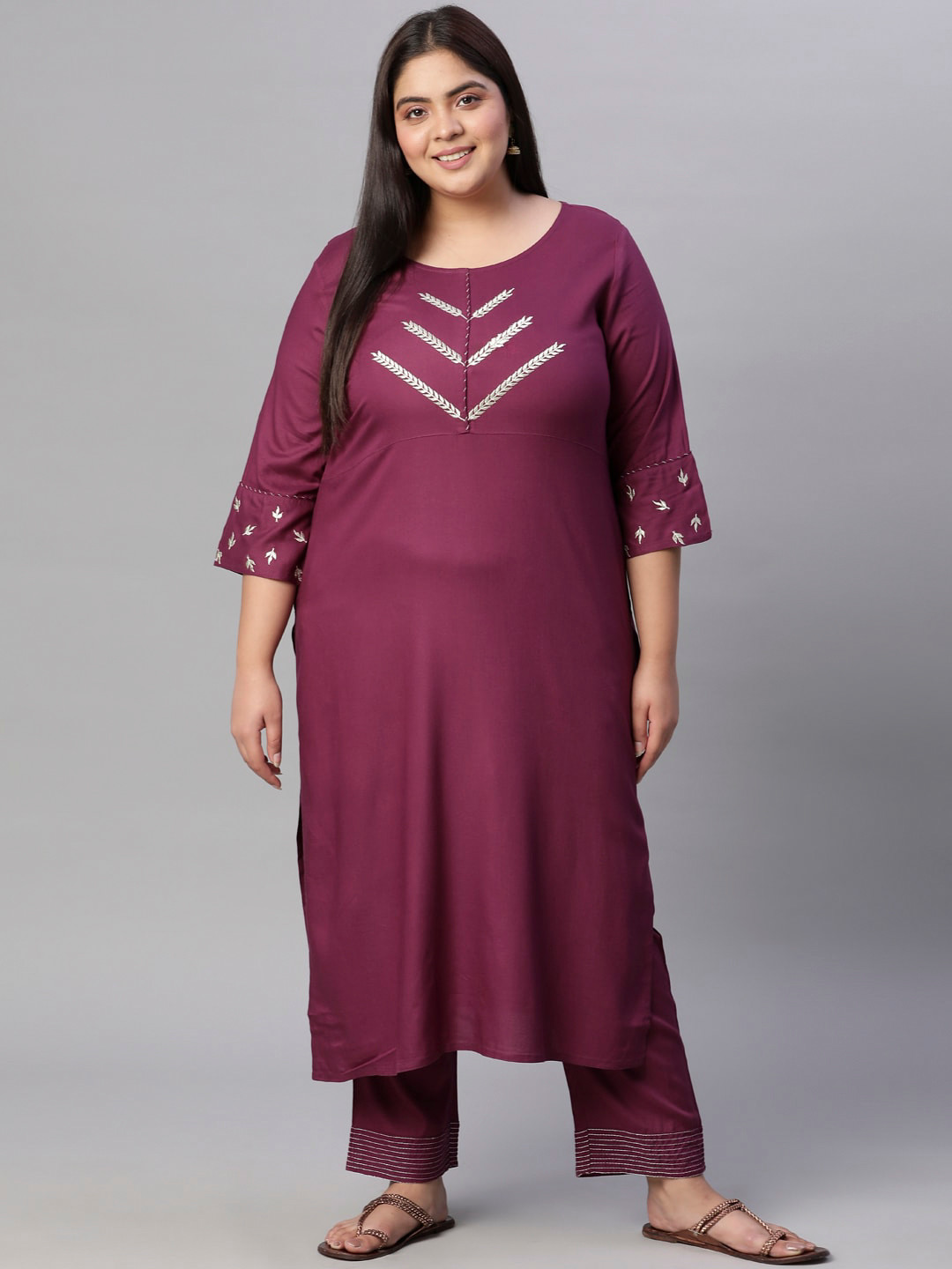 

Jaipur Kurti Women Plus Size Purple Zari Yoke Embroidery Straight Kurta with Palazzos