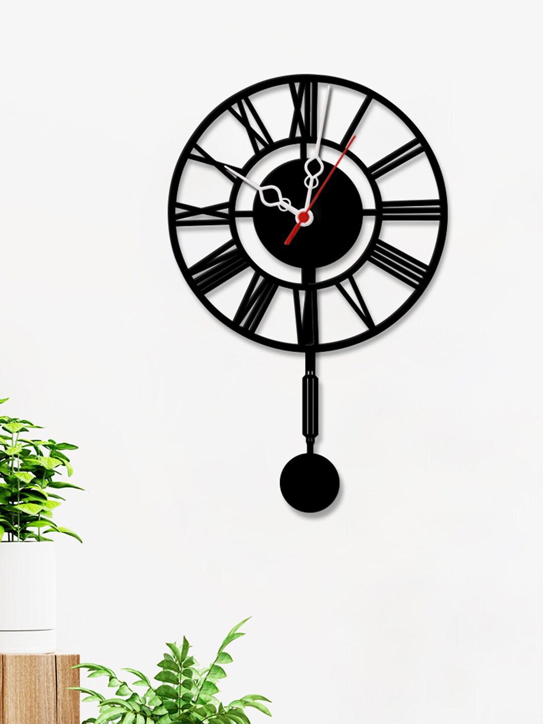 

WALLMANTRA Black Contemporary Roman Number Pendulum Wall Clock