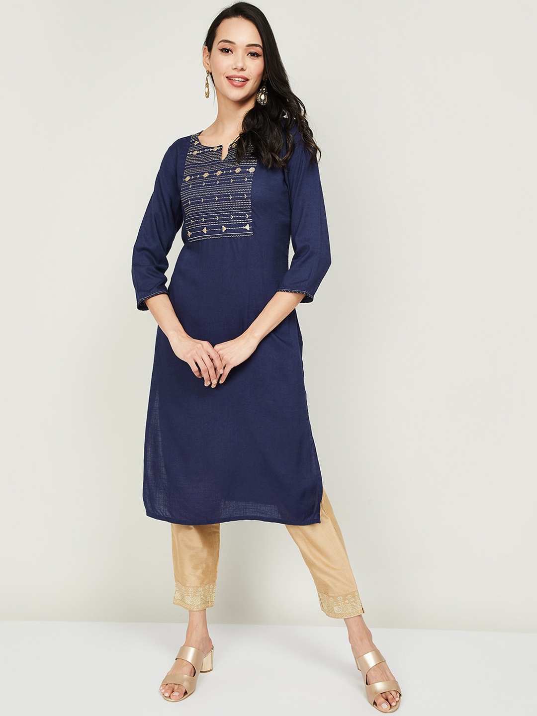 

Melange by Lifestyle Women Blue Yoke Design Cold-Shoulder Sleeves Thread Work Kurta