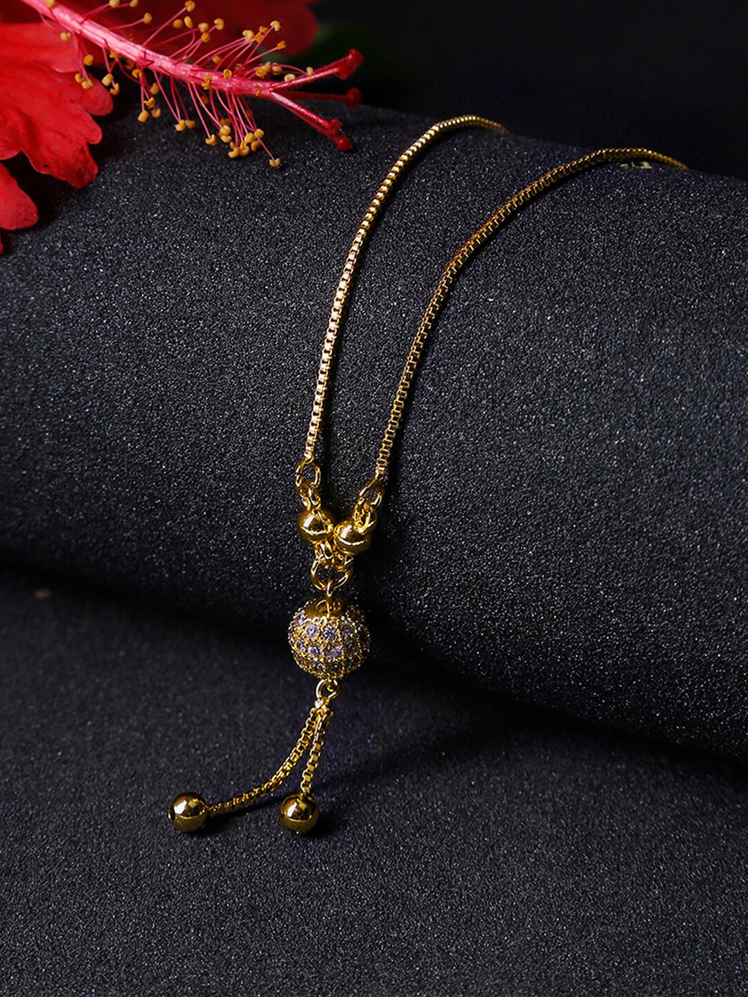 

NEUDIS Gold-Plated & White Contemporary Layered Necklace