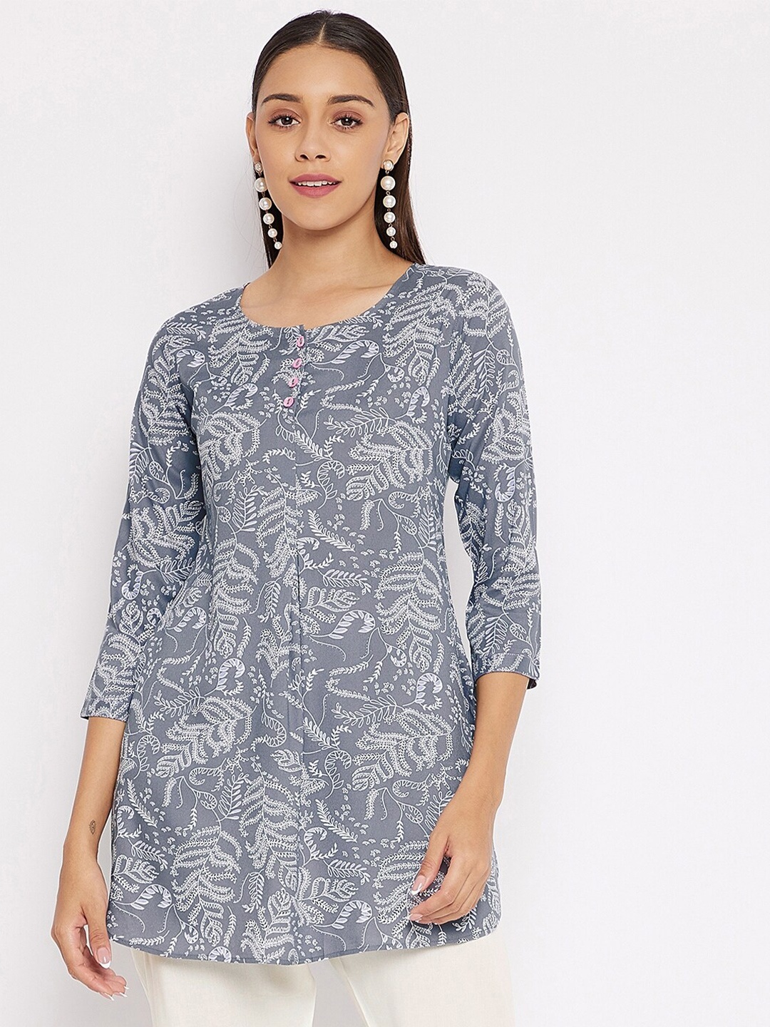 

Tissu Women Grey & White Floral Printed Straight Kurti