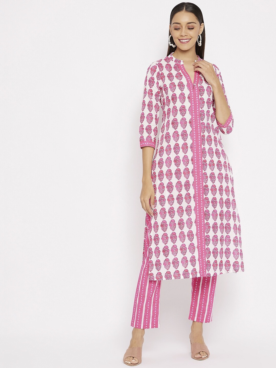 

Tissu Women Pink Floral Printed Regular Pure Cotton Kurta with Trousers