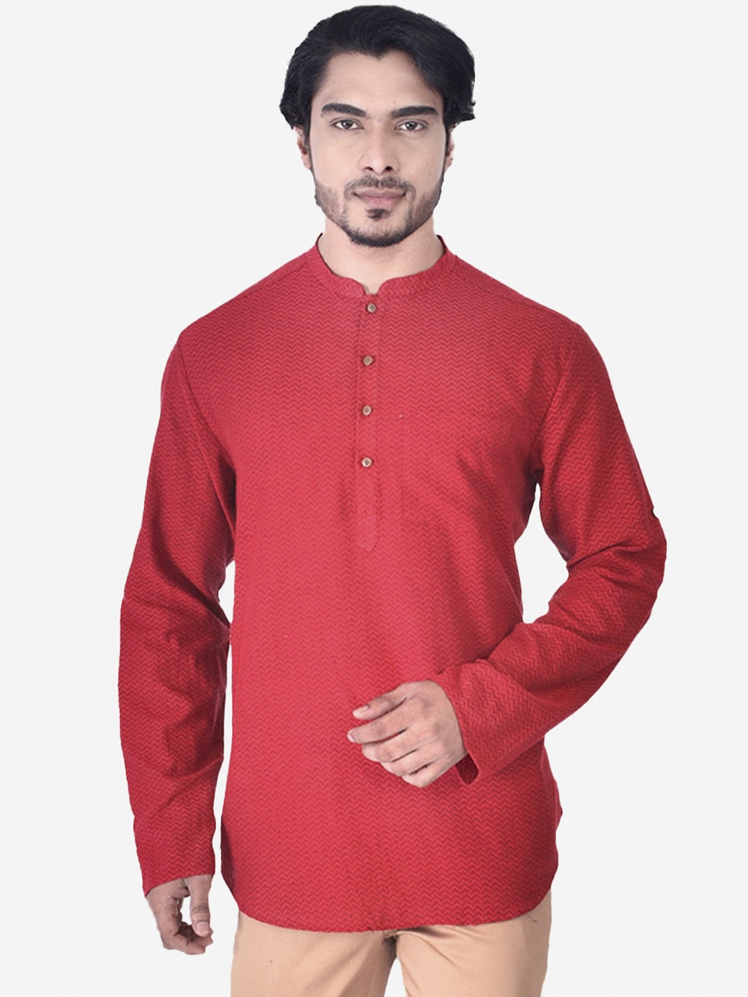 

Manthan Men Maroon Solid Short Kurta