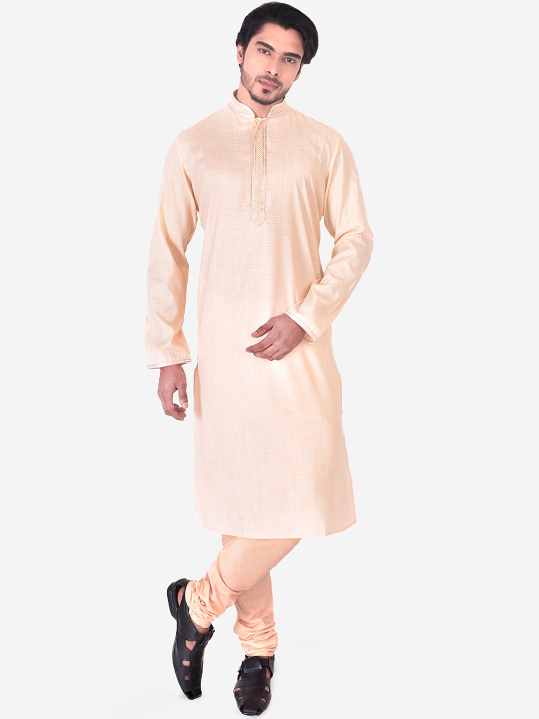 

Manthan Men Cream-Coloured Thread Work Kurta