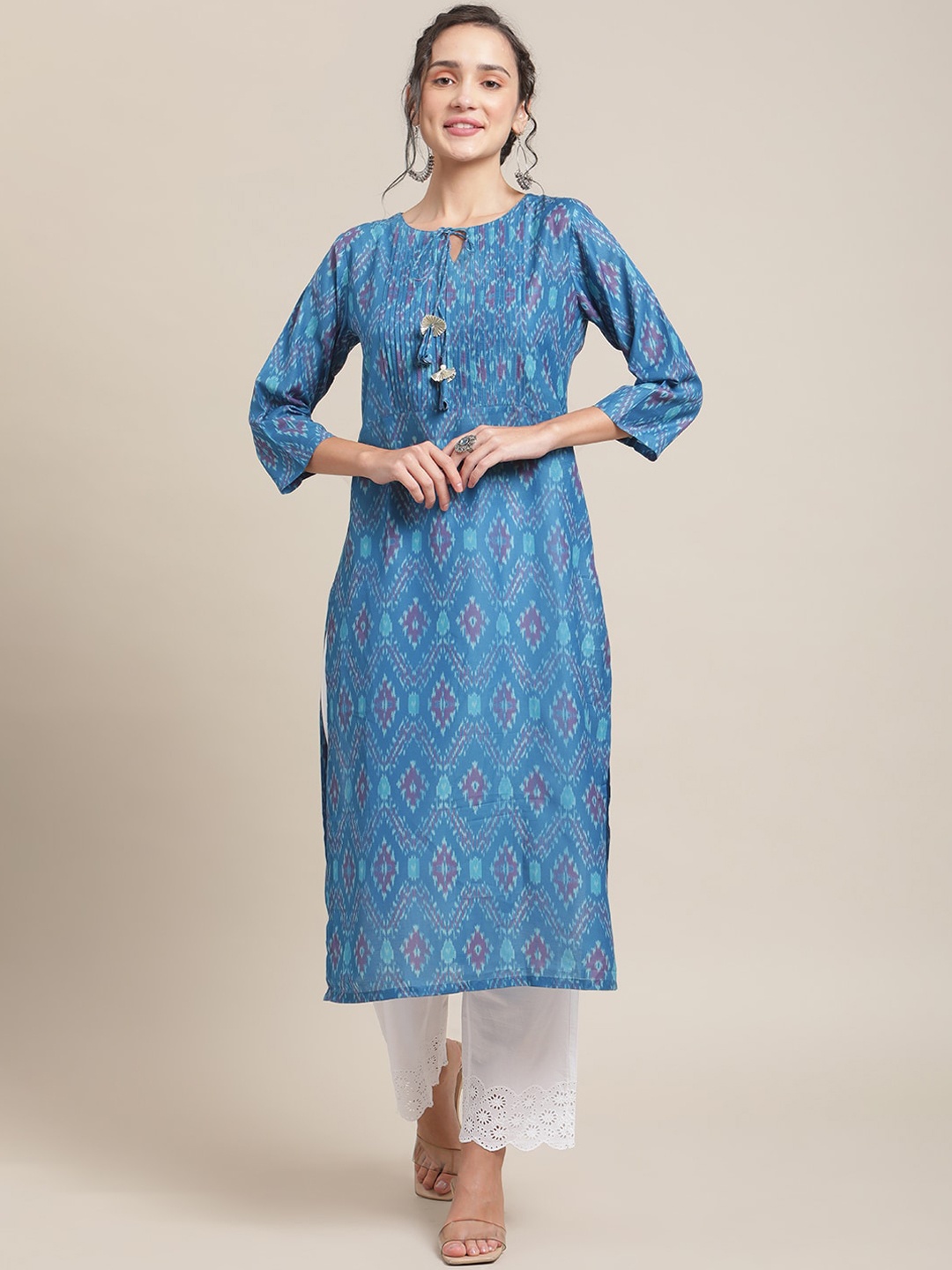 

Varanga Women Blue Ikat Printed Keyhole Neck Kurta