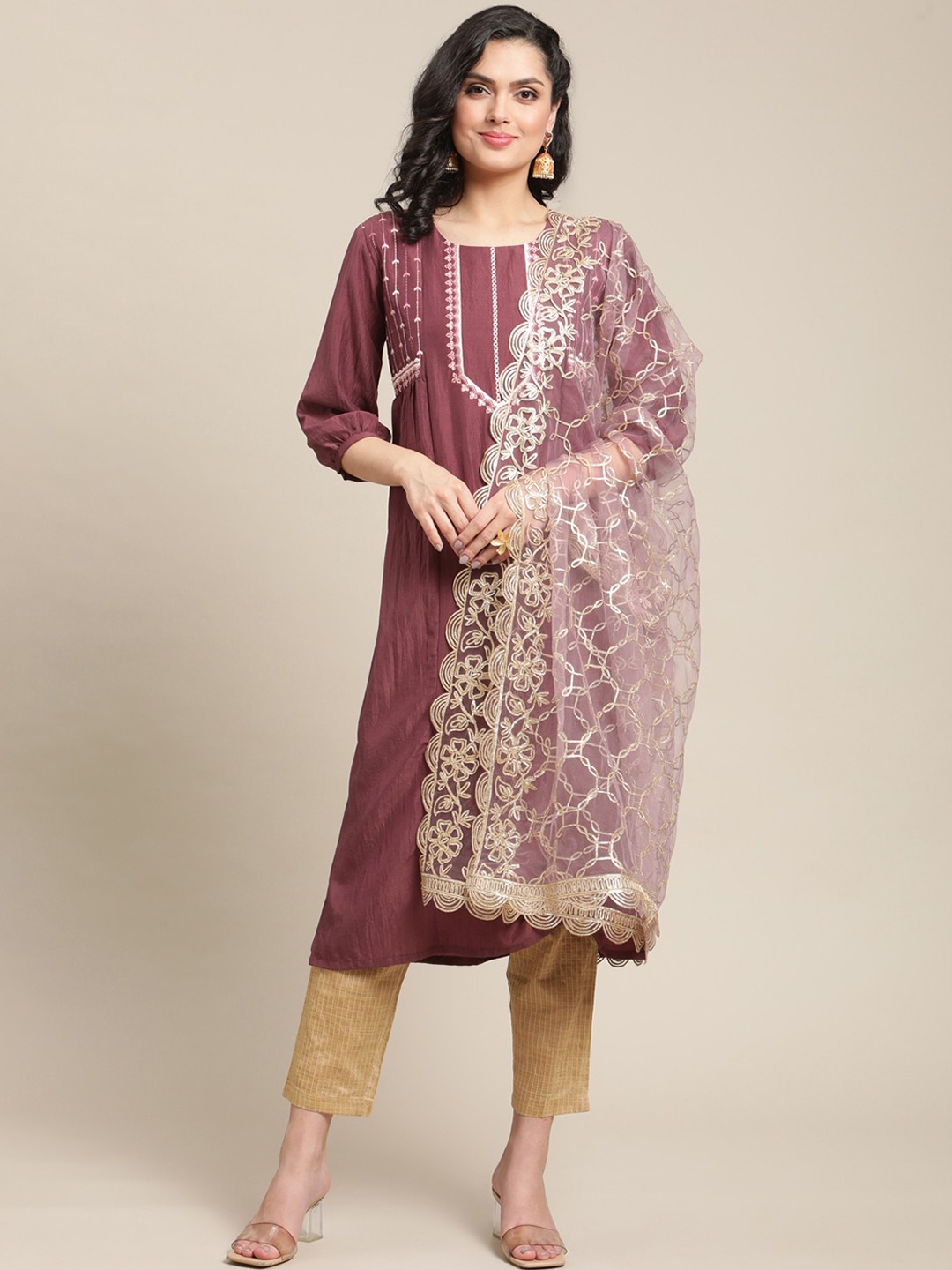 

Varanga Women Mauve Embroidered Regular Thread Work Kurta with Trousers & With Dupatta