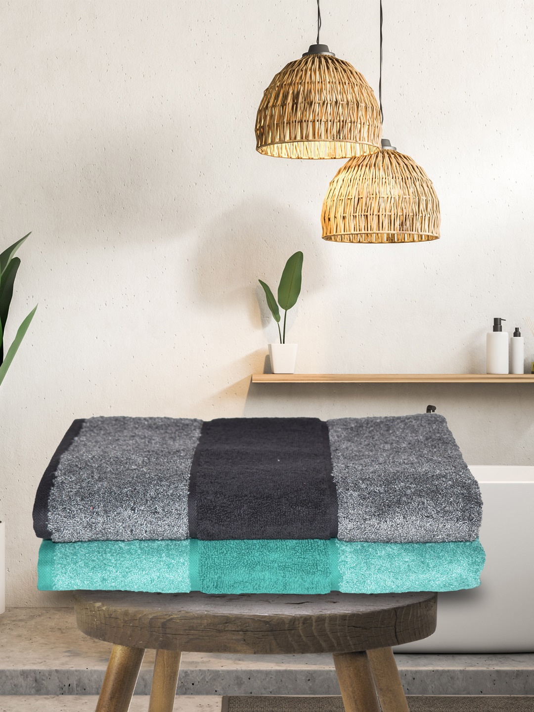 

BIANCA Unisex Set of 2 Ultra-Fluffy Cotton Bath Towels, Black