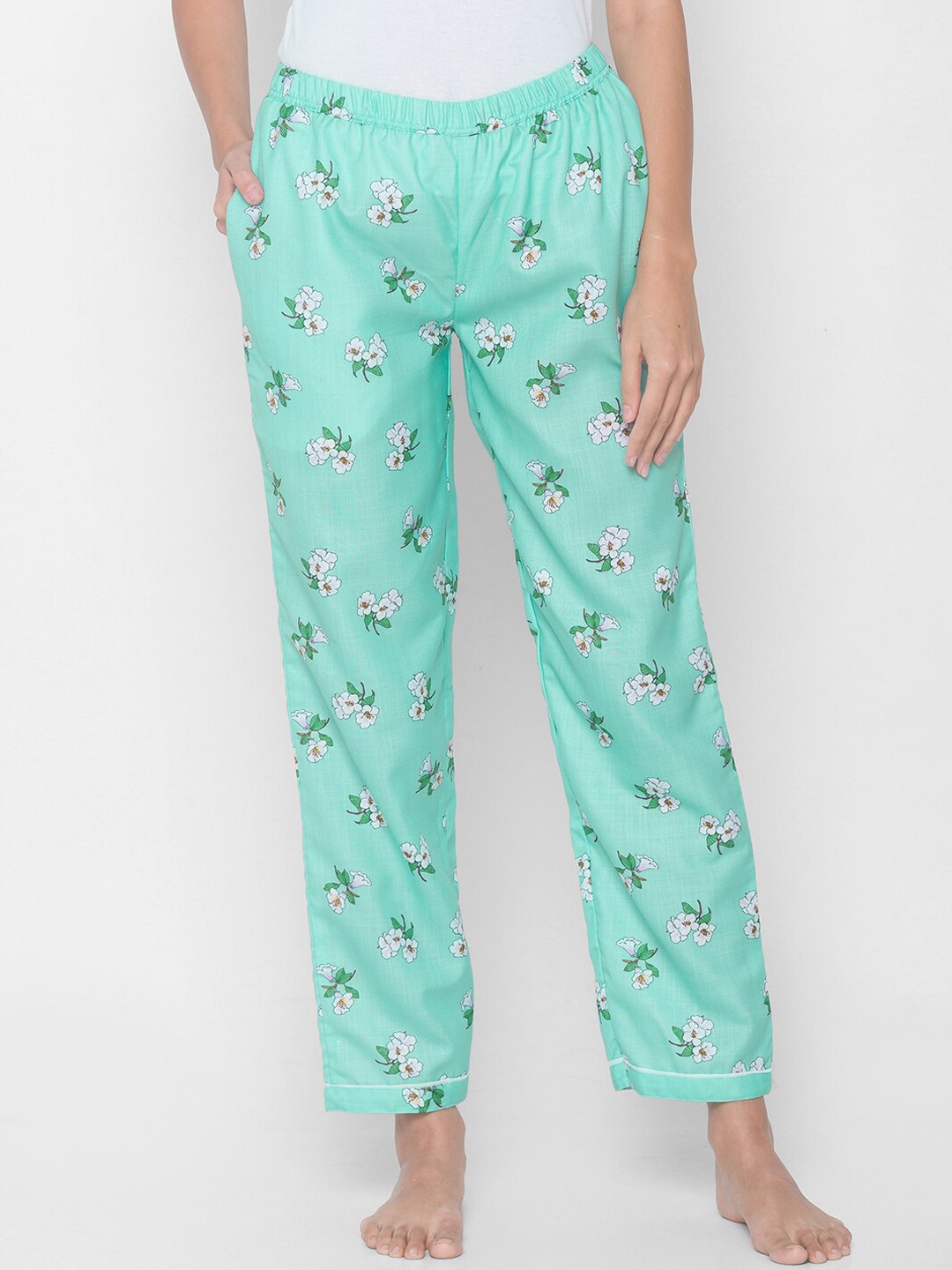 

FashionRack Women Sea Green & White Printed Lounge Pants