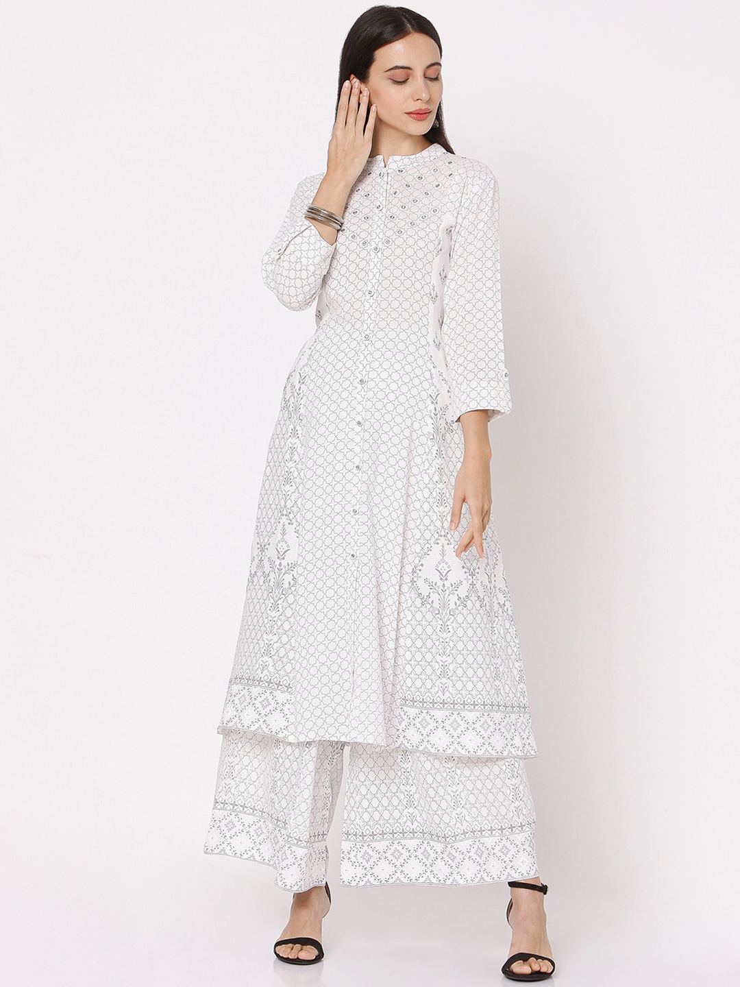 

Ojas Designs Women White Ethnic Motifs Printed Regular Kurta with Palazzos