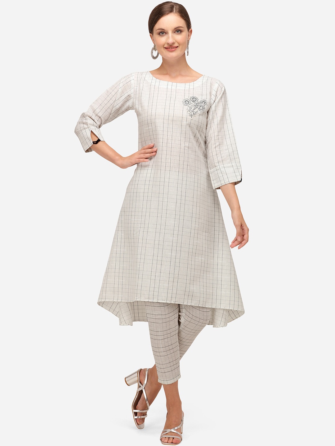 

RAISIN Women White Regular Liva Kurta with Trousers