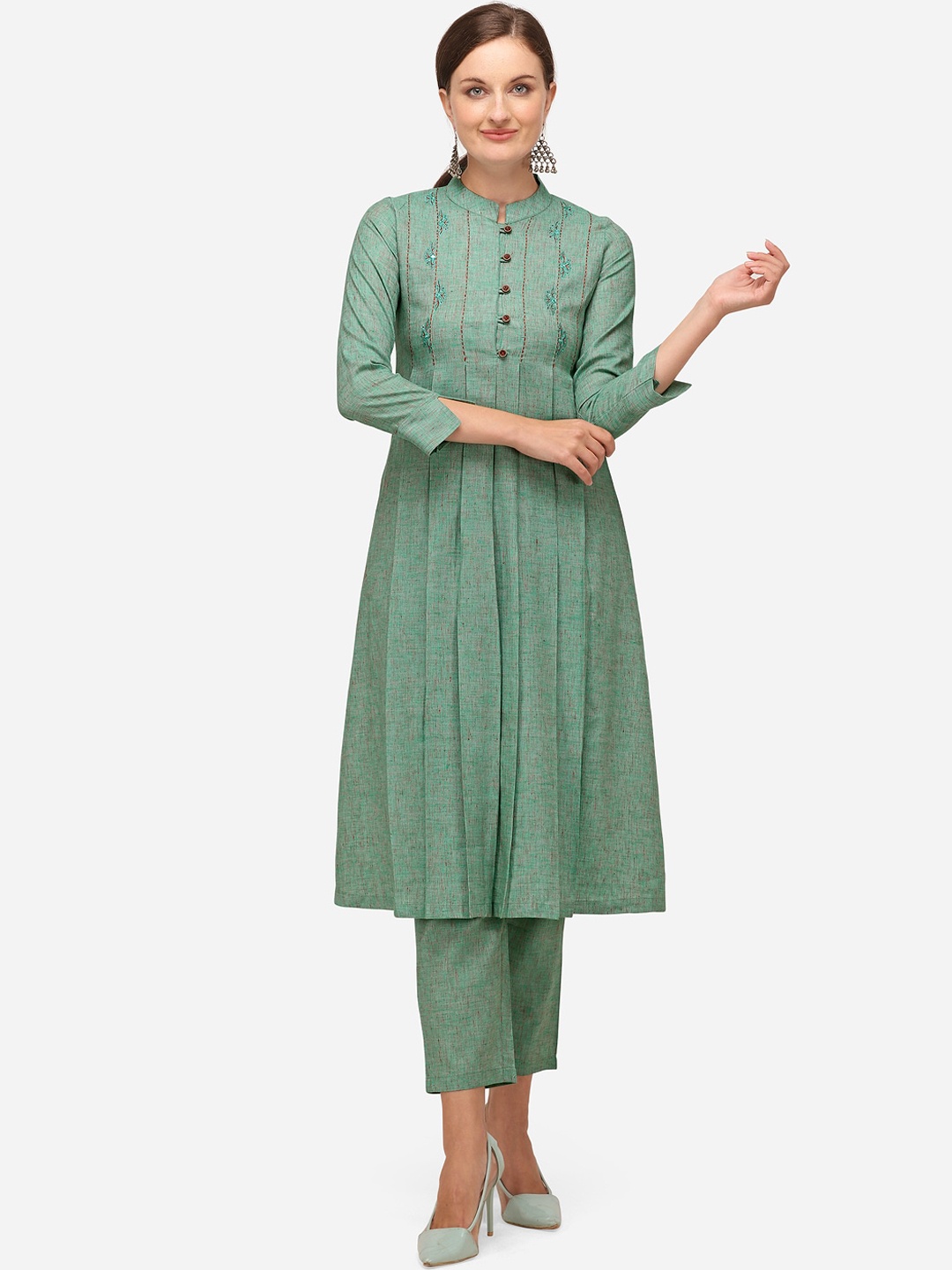 

RAISIN Women Green Floral Embroidered Pleated Liva Kurta with Trousers