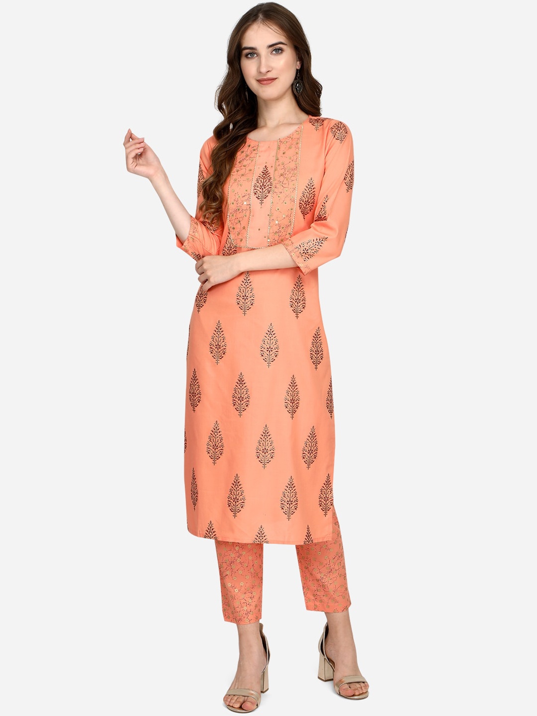 

RAISIN Women Peach-Coloured Floral Printed Regular Sequinned Liva Kurta with Trousers