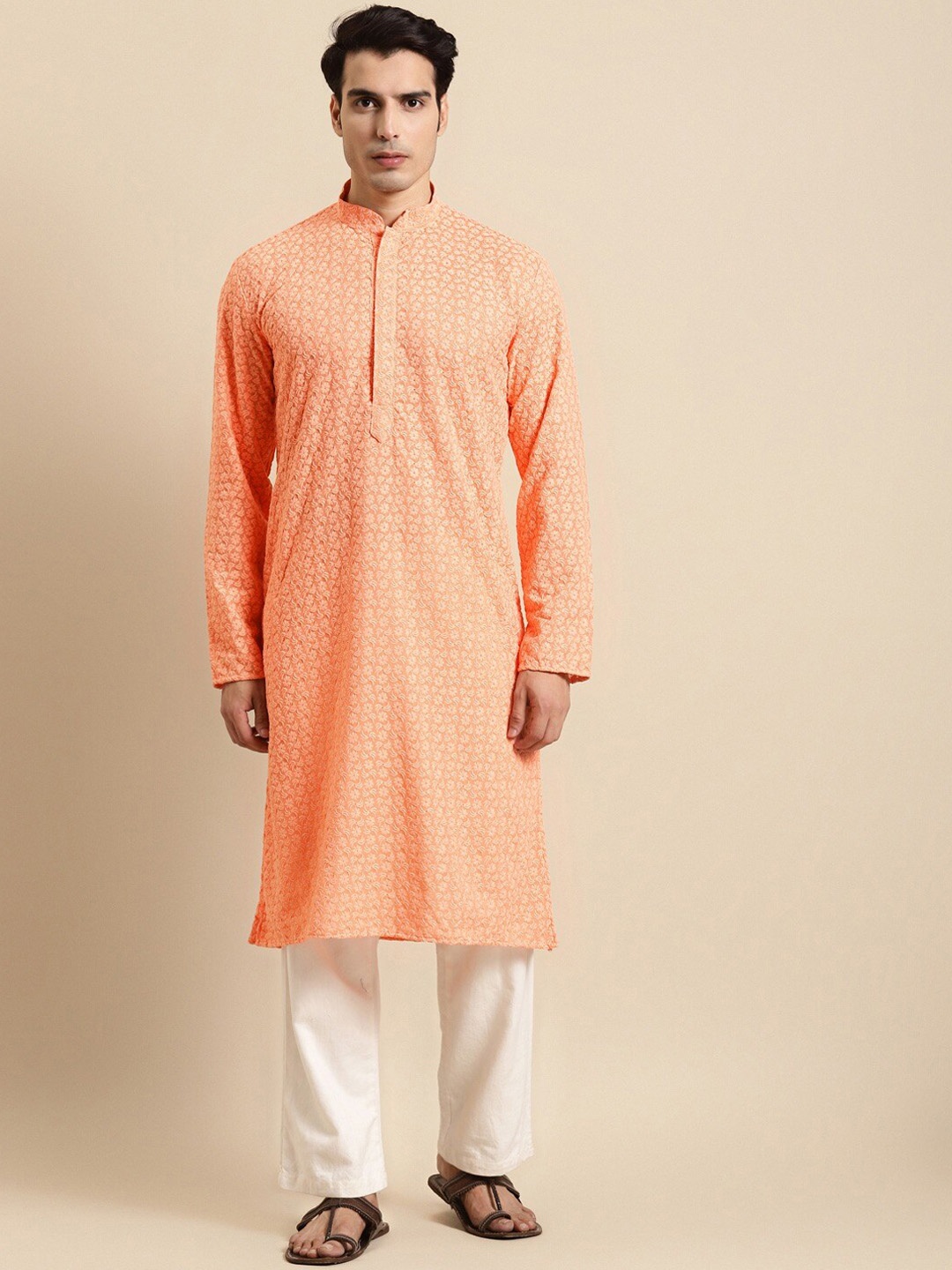 

RAJUBHAI HARGOVINDAS Men Peach-Coloured Regular Chikankari Pure Cotton Kurta with Pyjamas