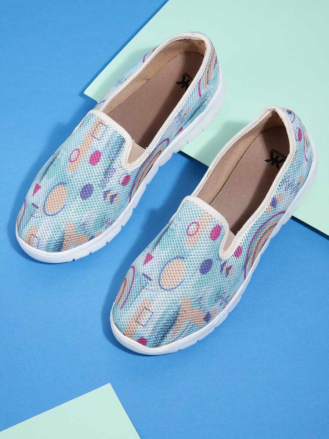 

Kook N Keech Women Blue & Beige Printed Slip-On Sneakers