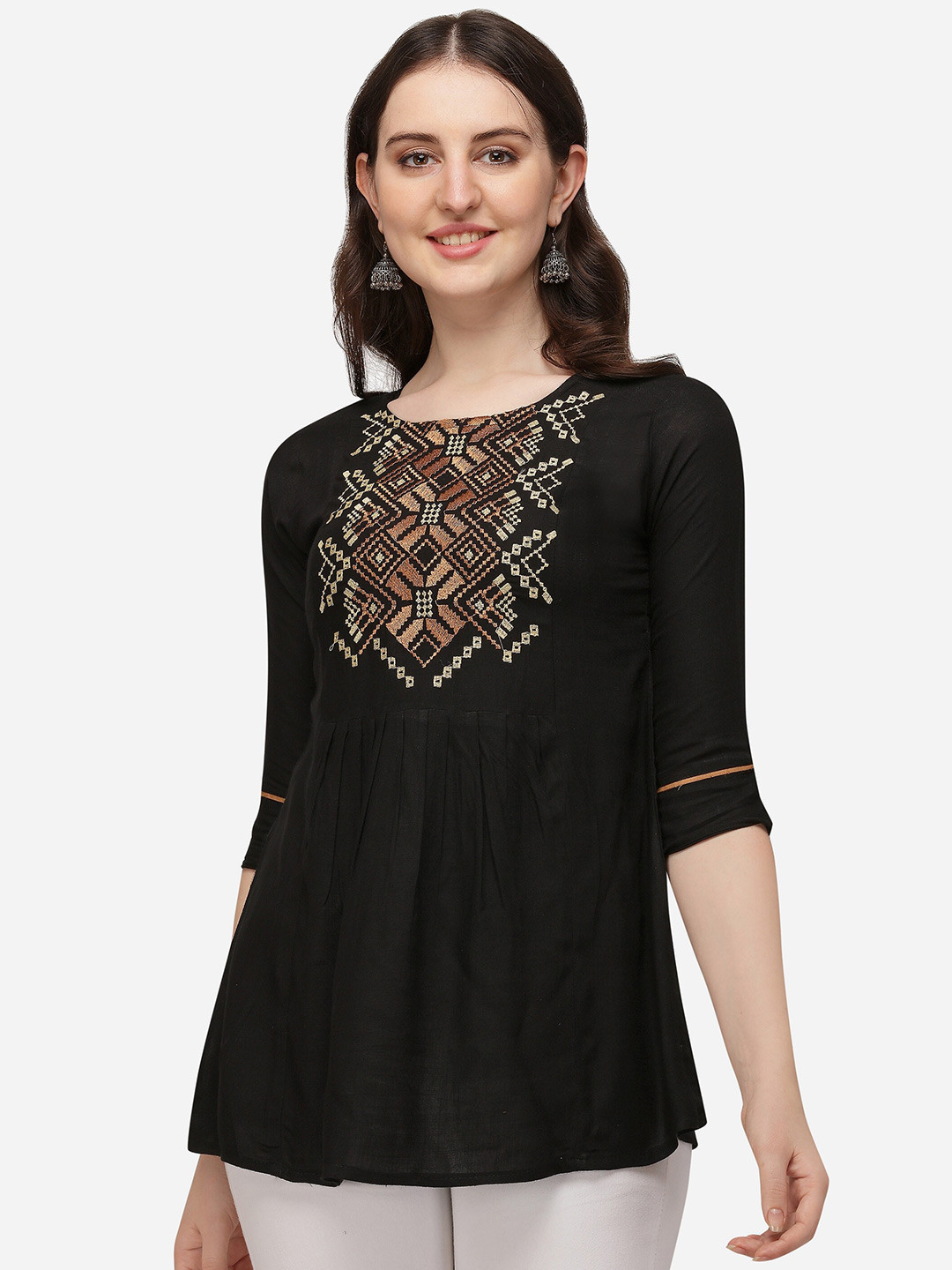 

RAJGRANTH Women Black & Brown Floral Embroidered Kurti