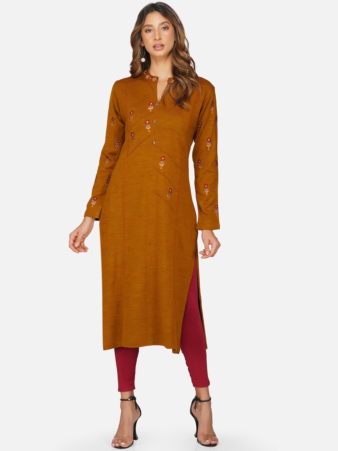

FABNEST Women Brown Floral Acrylic Winter Kurta