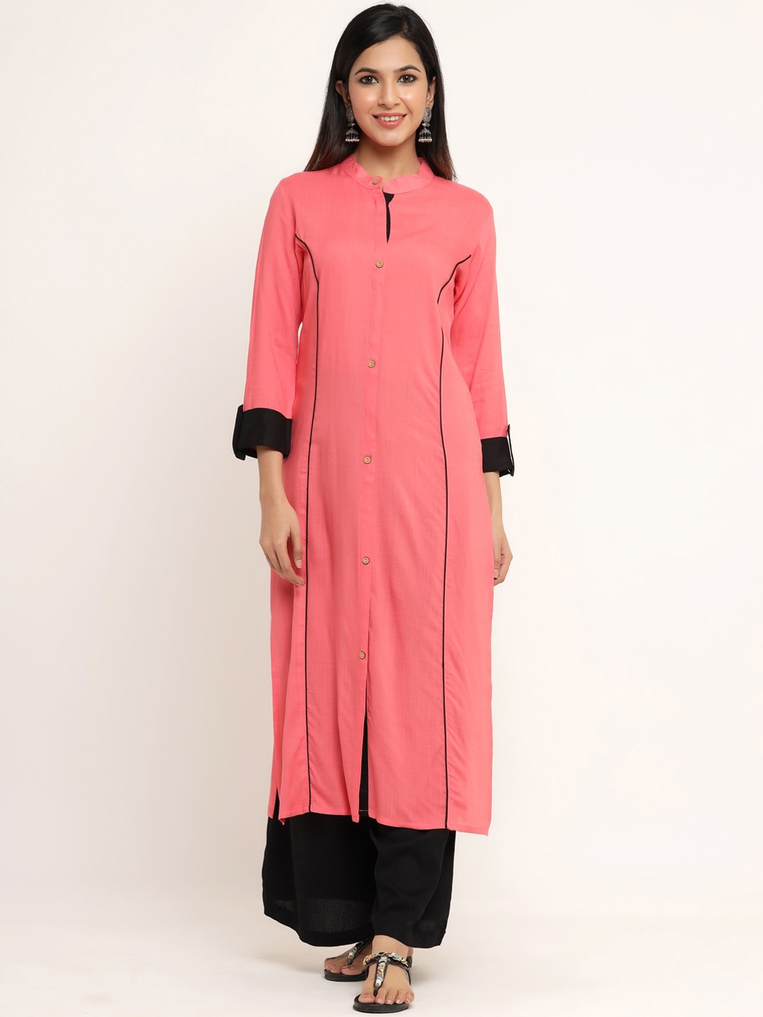 

Aprique FAB Women Pink Keyhole Neck Thread Work Pastels Kurta