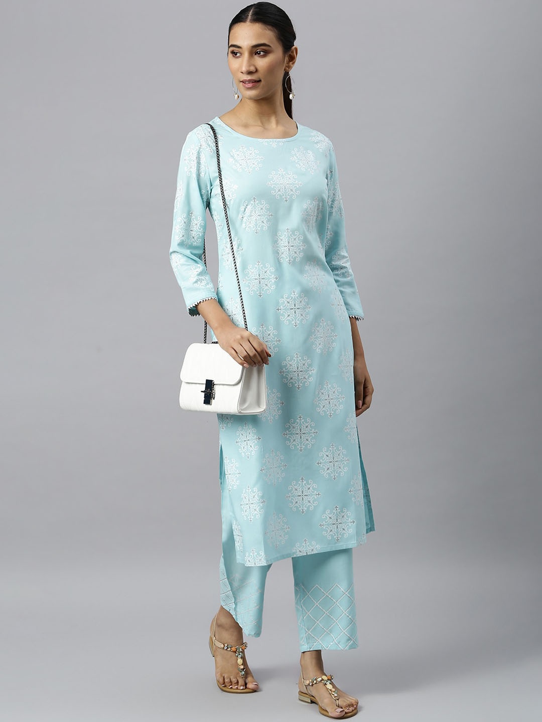 

Khushal K Women Blue Printed Regular Kurta with Palazzos