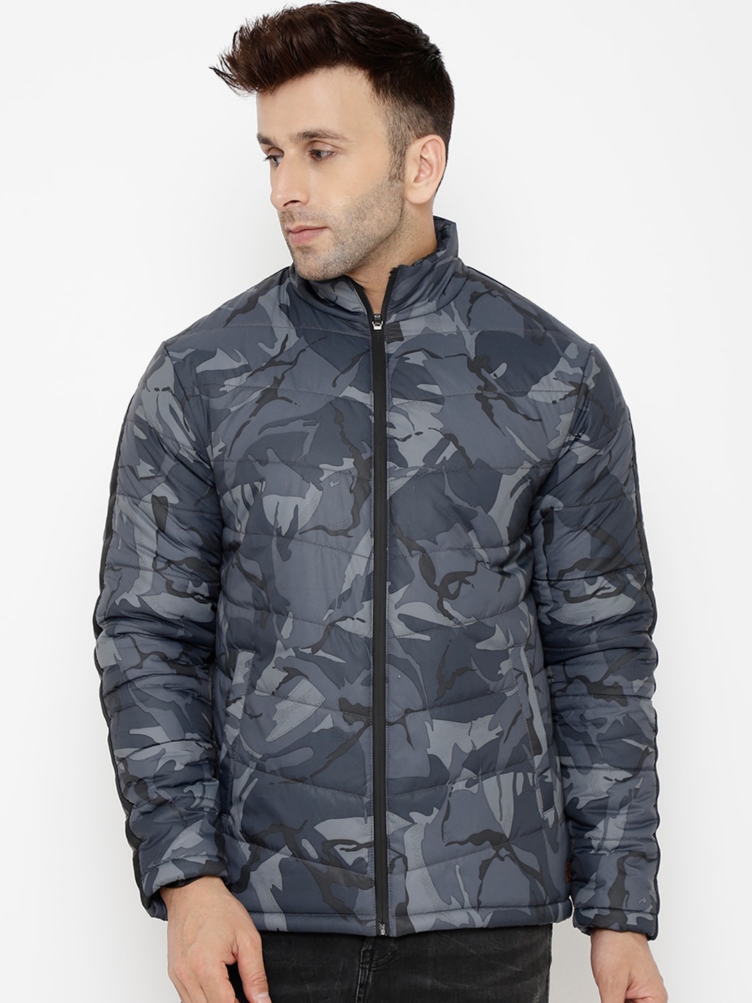 

PERFKT-U Men Navy Blue Camouflage Lightweight Outdoor Padded Jacket