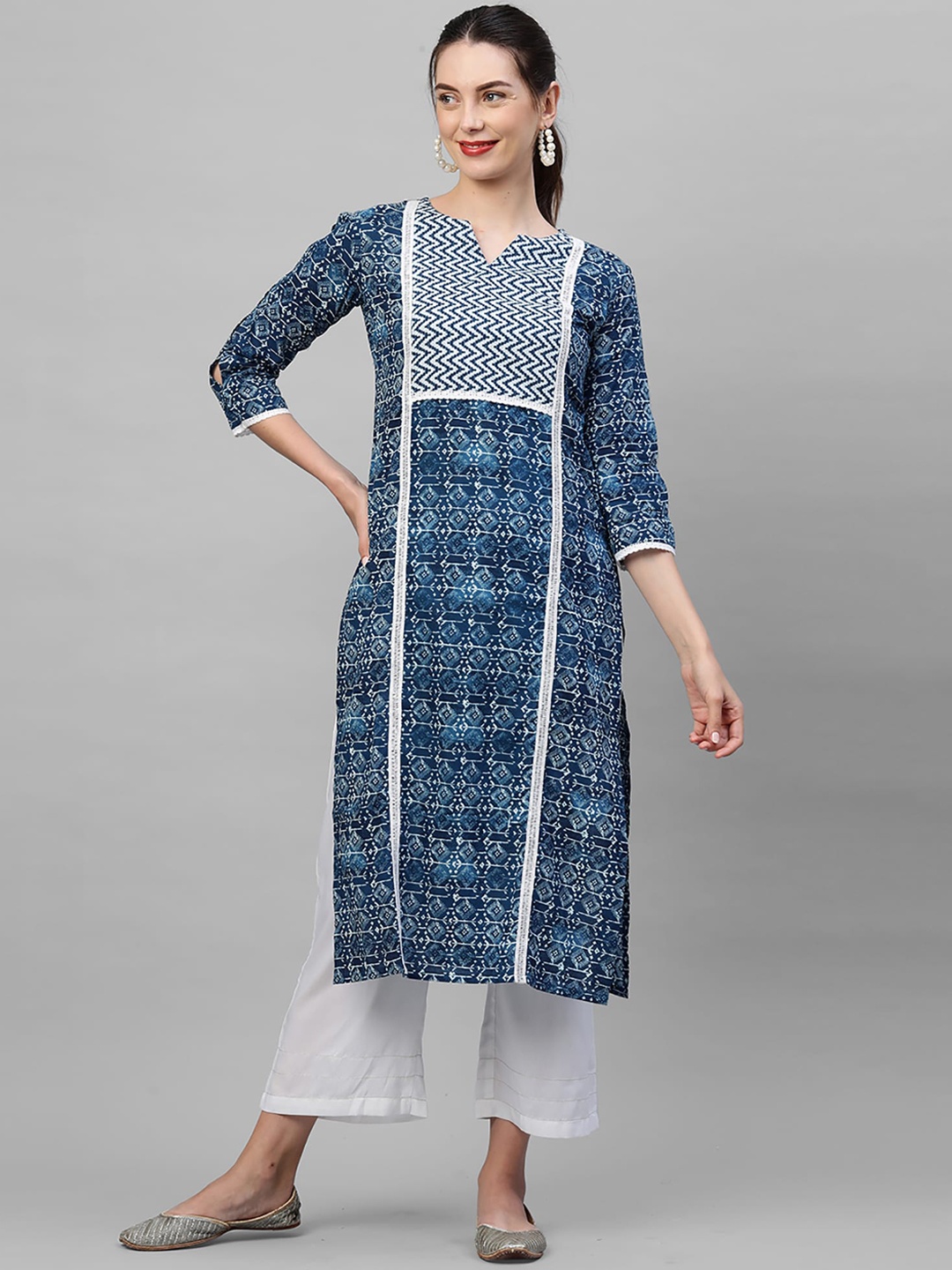 

Indo Era Women Blue & White Ethnic Motifs Yoke Design Kurta