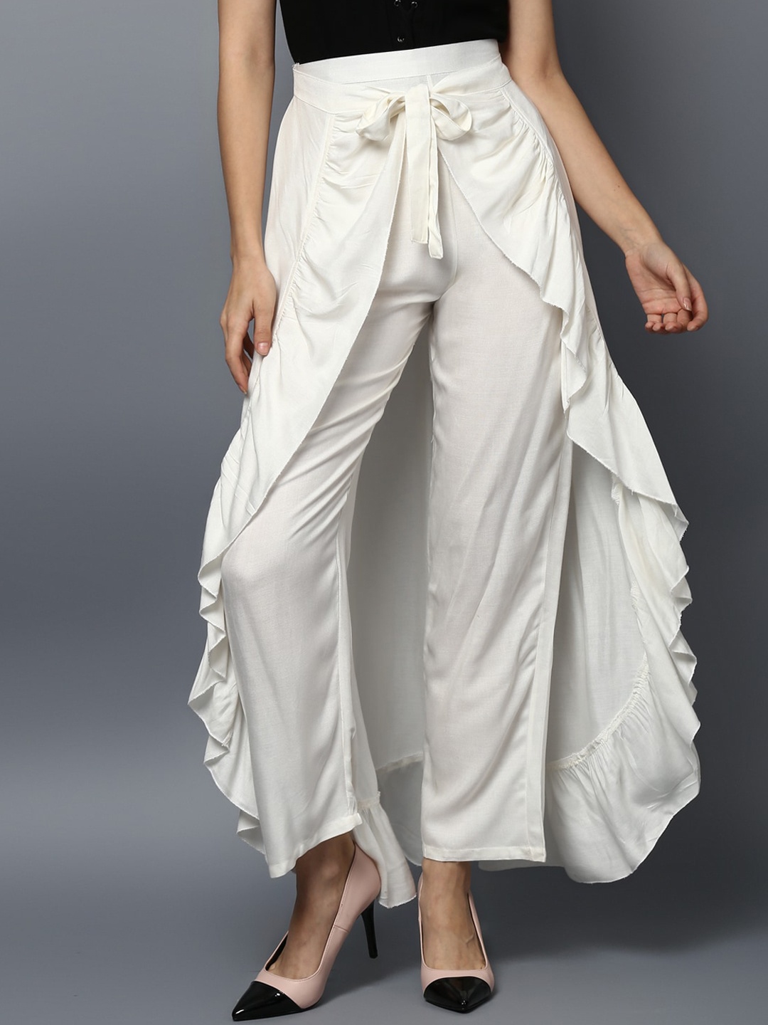 

StyleStone Women White Solid Ruffled Flared Maxi Skirt