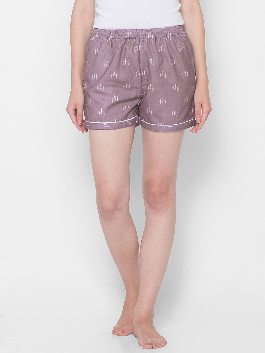 

FashionRack Women Brown & White Printed Mid Rise Cotton Lounge Shorts