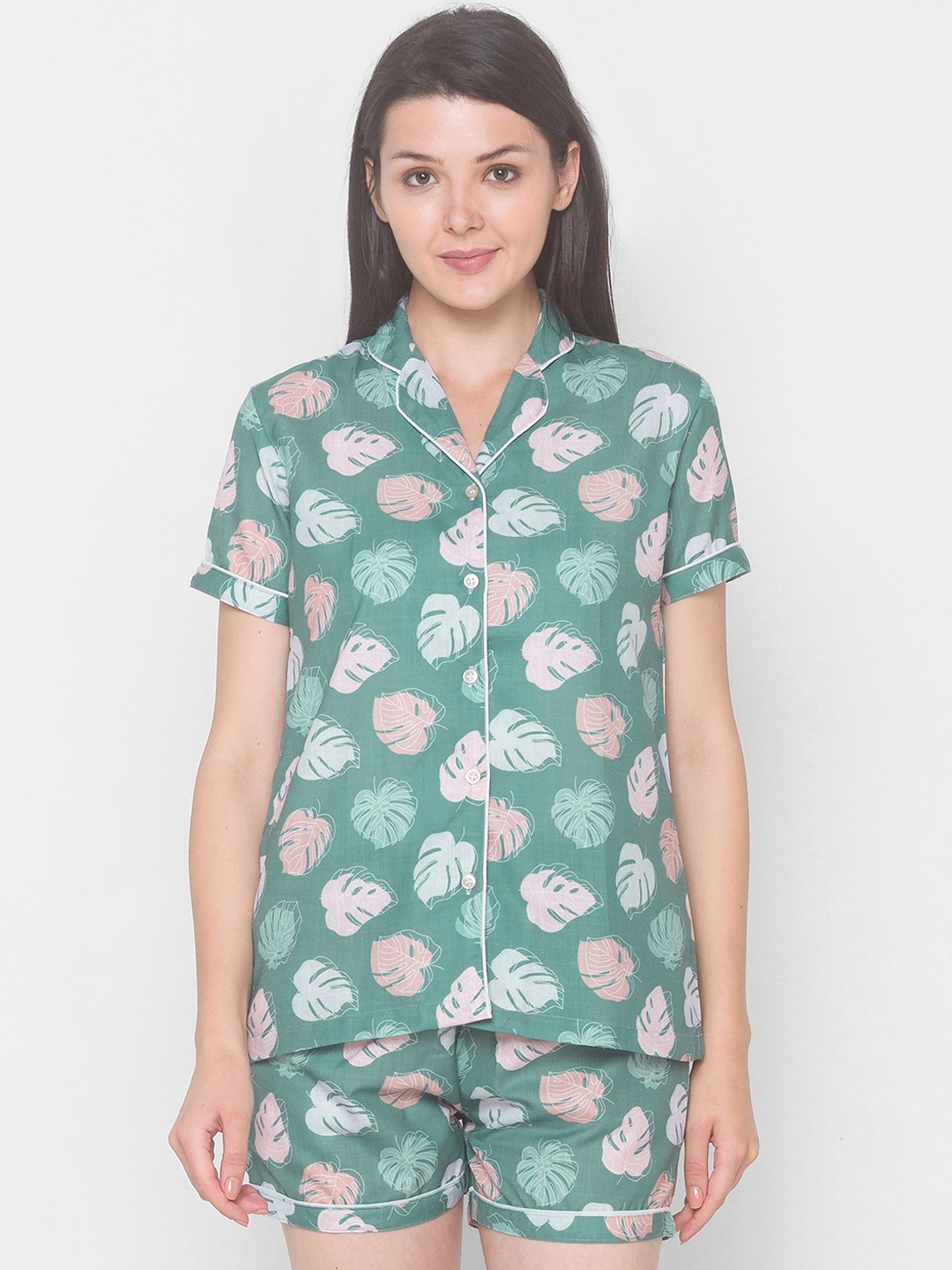 

FashionRack Women Green & Pink Printed Night suit