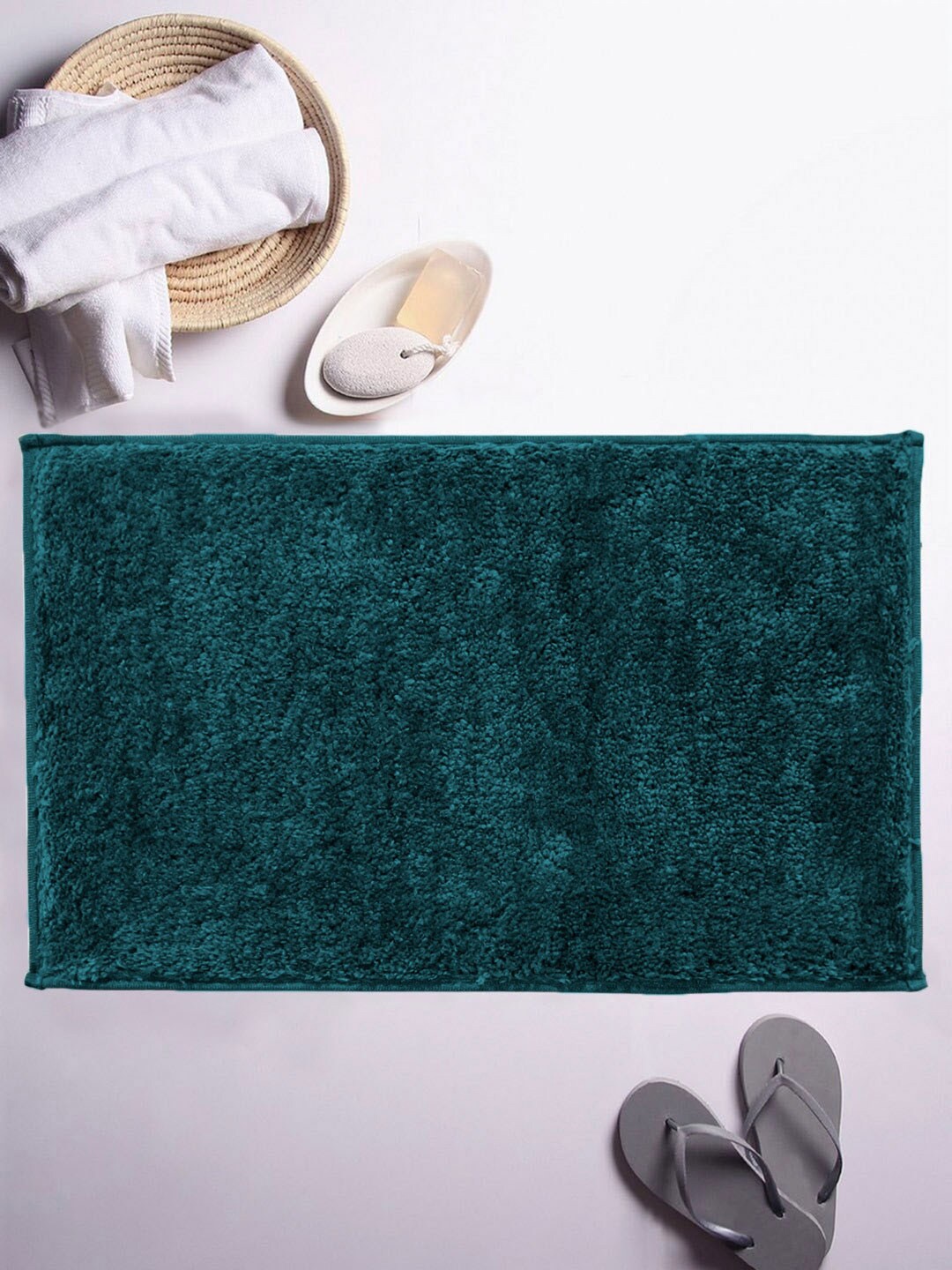 

LUXEHOME INTERNATIONAL Teal-Green Solid 2200 GSM Bath Rug