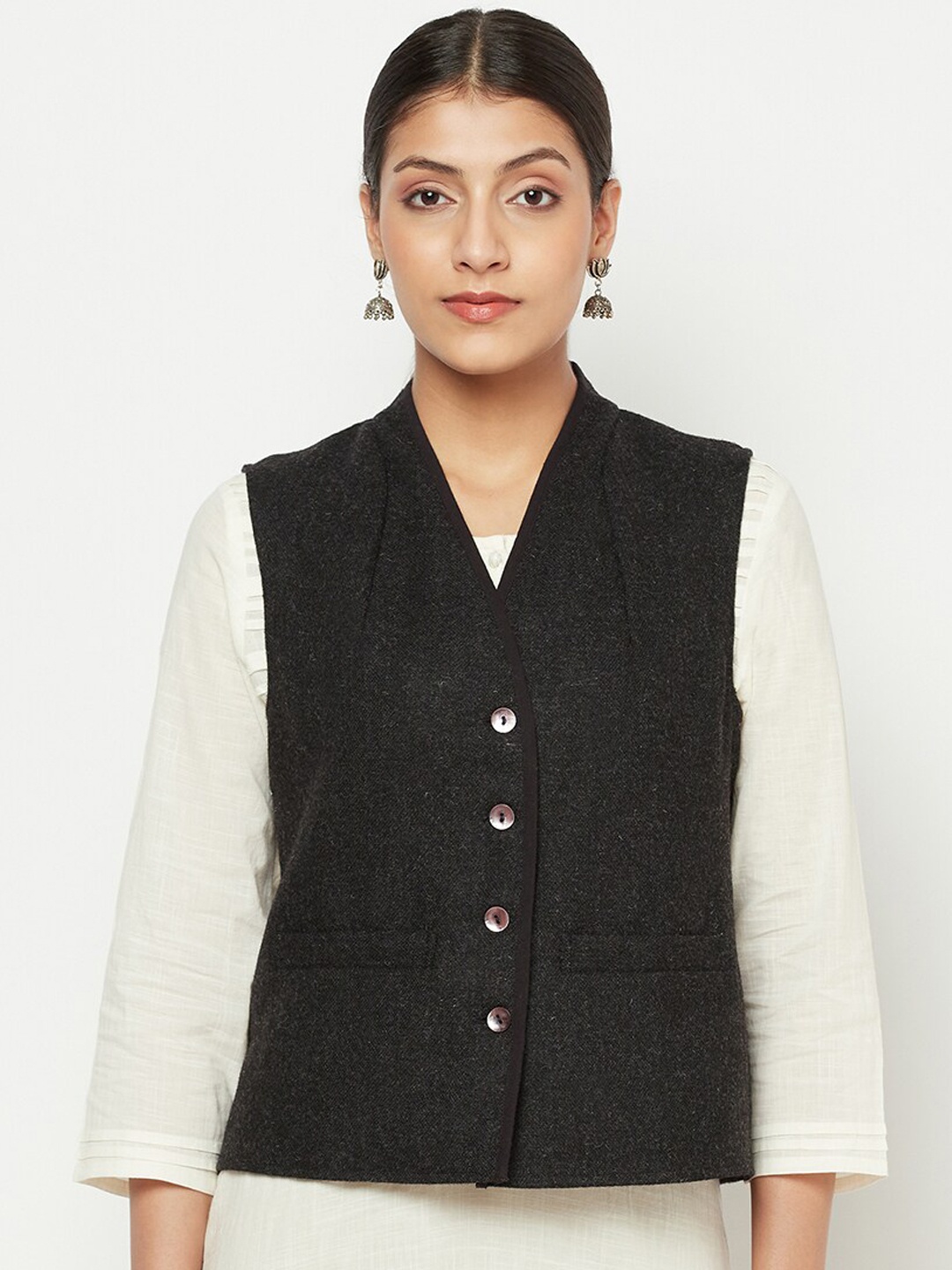 

Fabindia Women Grey Crop Tailored Jacket