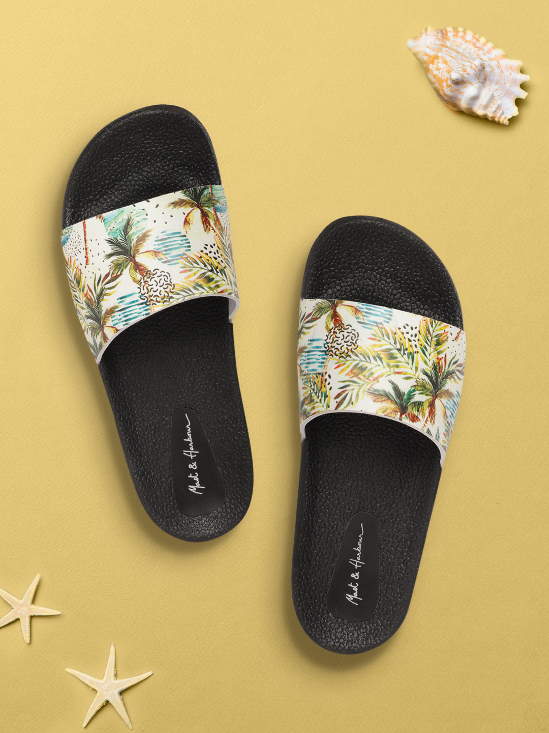 

Mast & Harbour Women Yellow & Green Topical Print Sliders