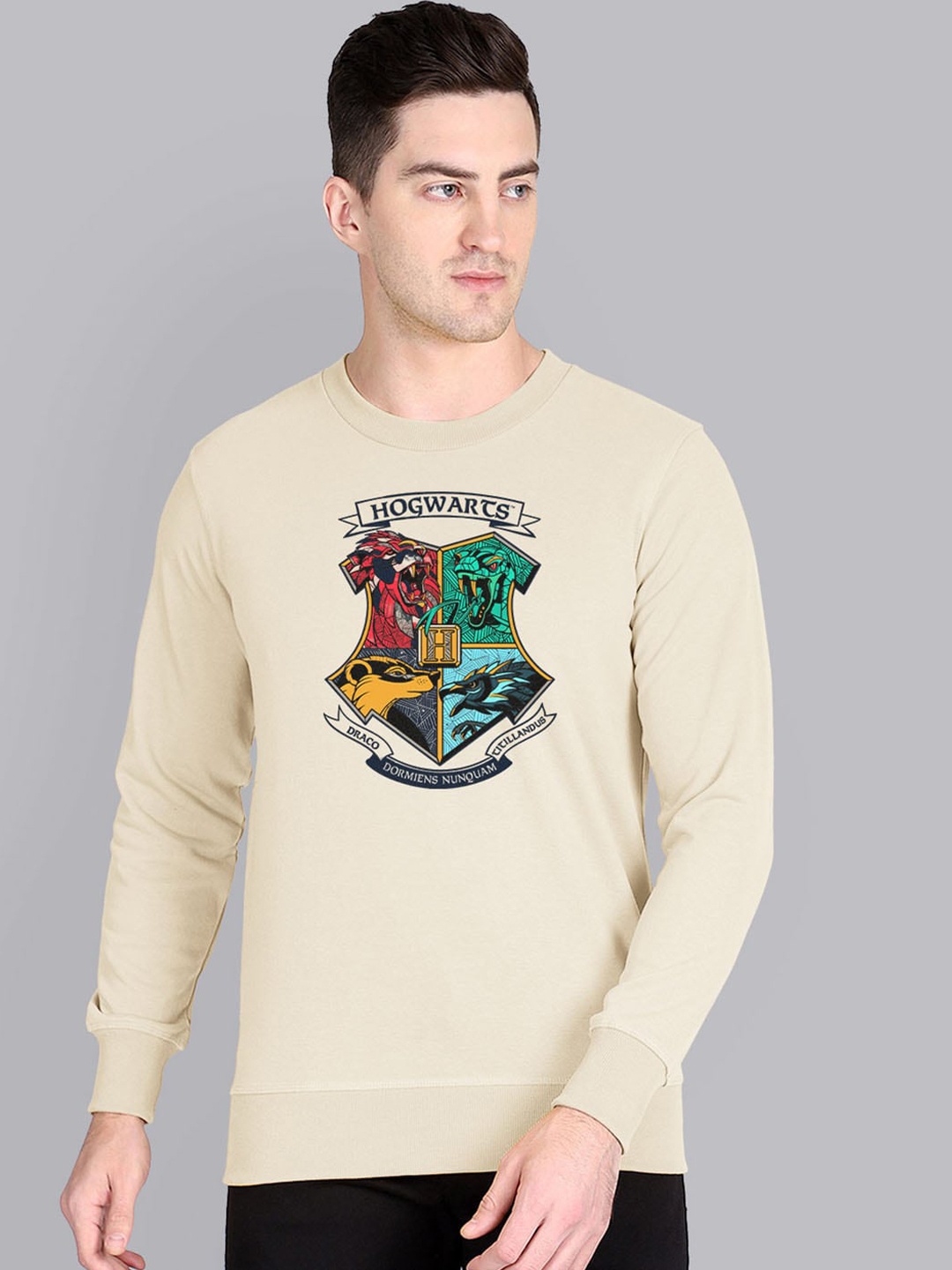 

Free Authority Men Cream-Coloured & Green Harry Potter Printed Sweatshirt