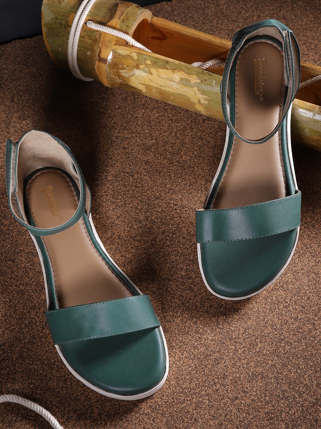 

Roadster Women Green Solid Mid-Top Open Toe Flats