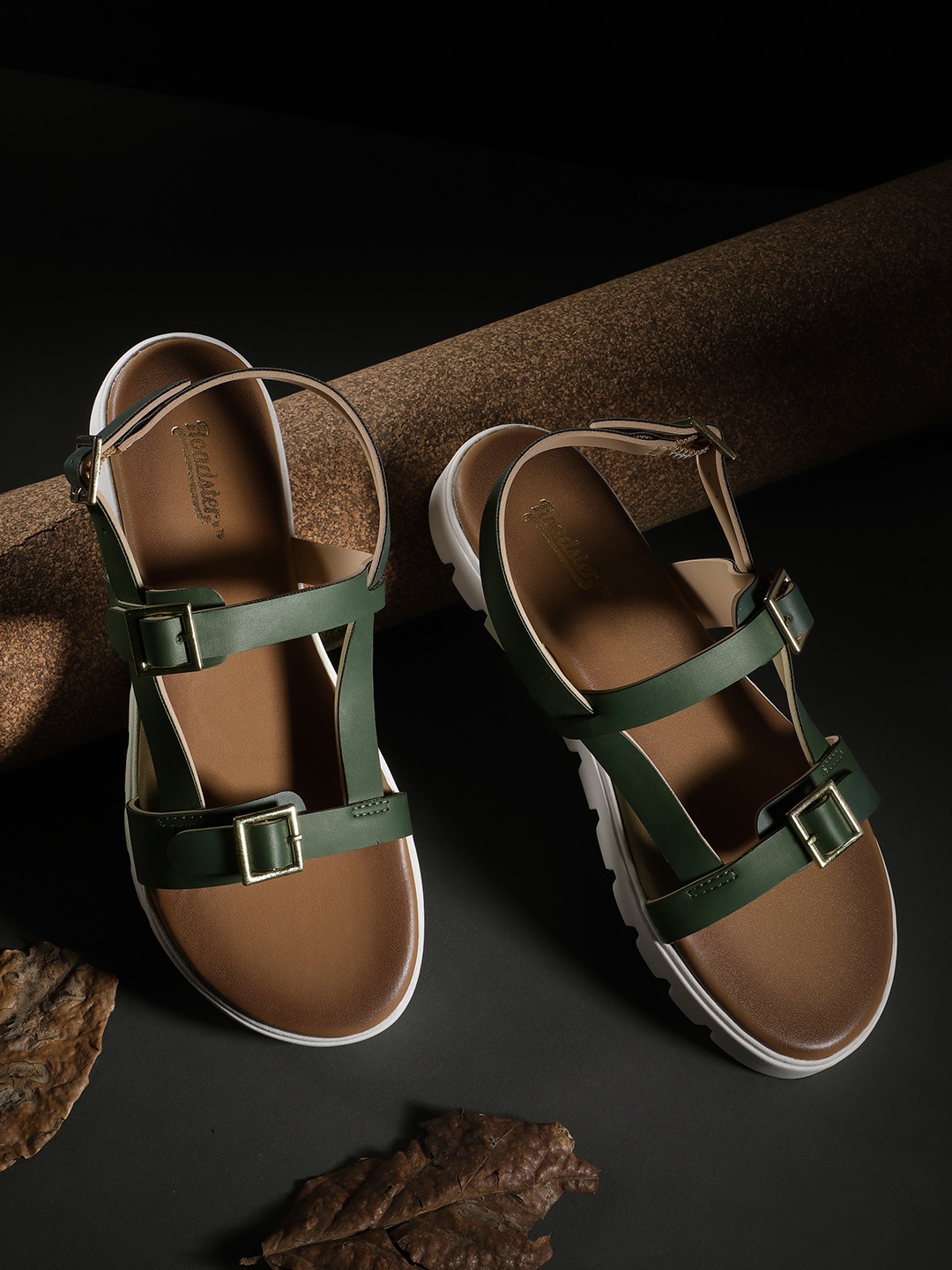 

The Roadster Lifestyle Co Women Green Solid Open Toe Flats with Buckle Detail