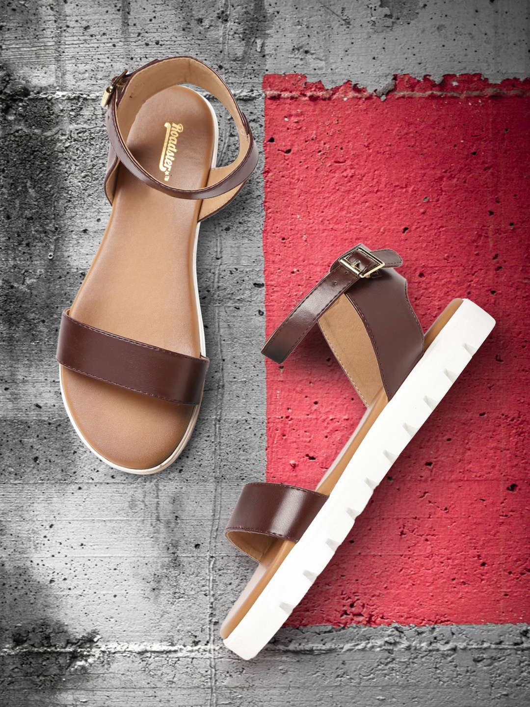 

The Roadster Lifestyle Co Women Coffee Brown Solid Mid-Top Open Toe Flats