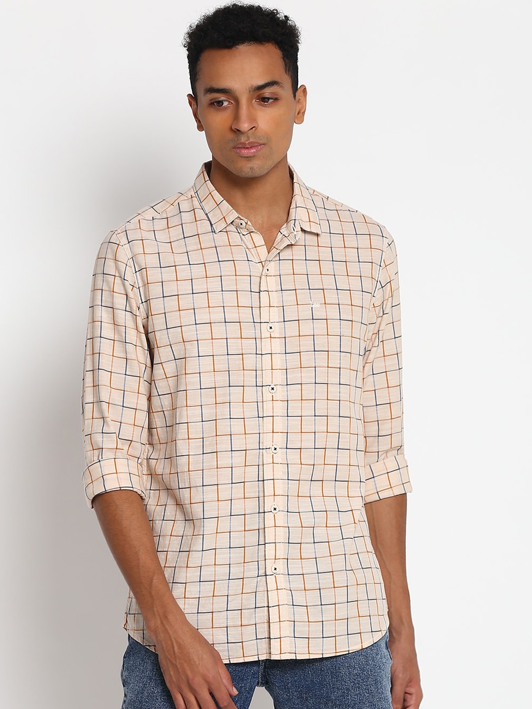 

Lee Men Beige Slim Fit Opaque Checked Casual Shirt