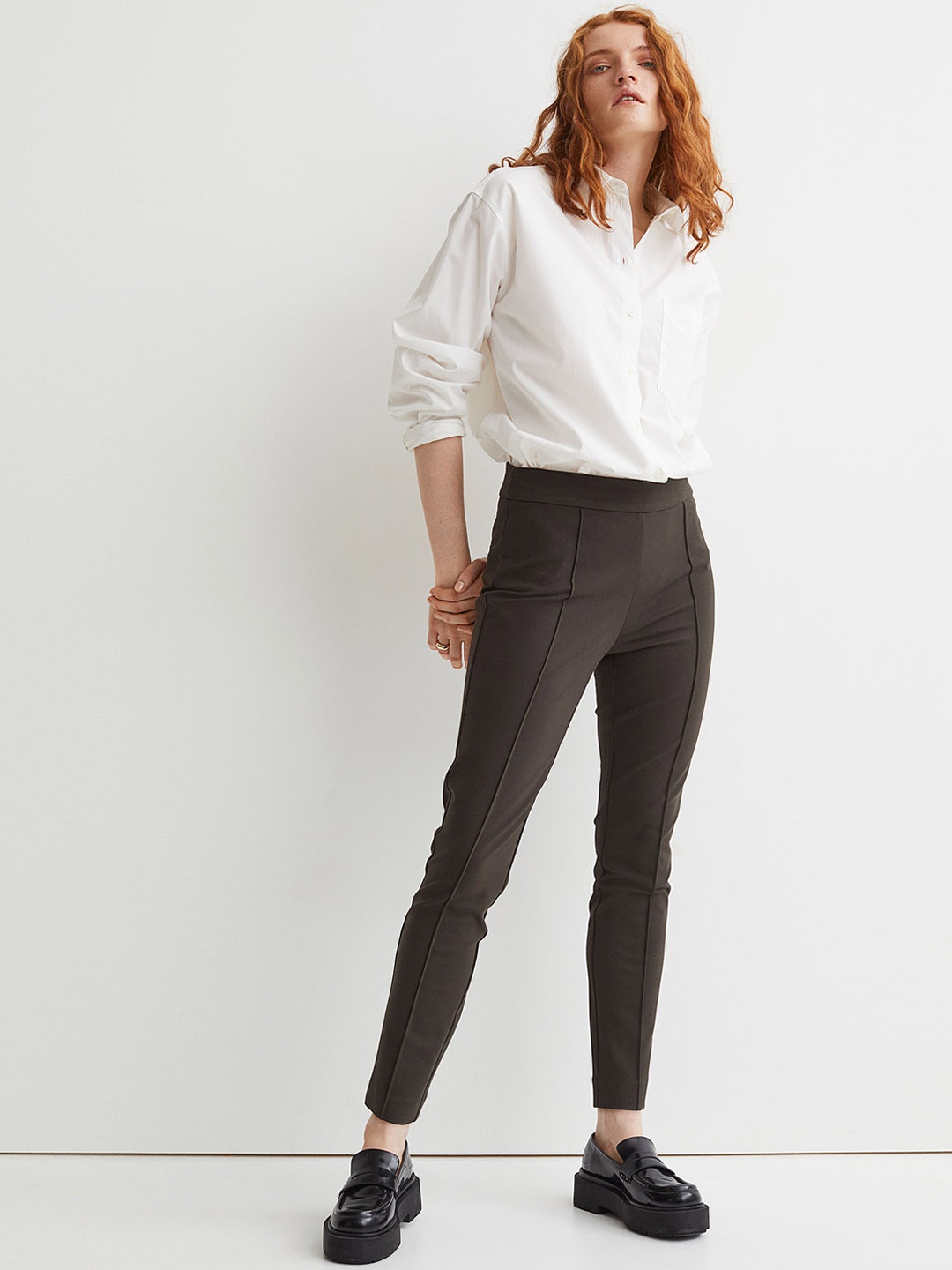 

H&M Woman Green Crease-front leggings