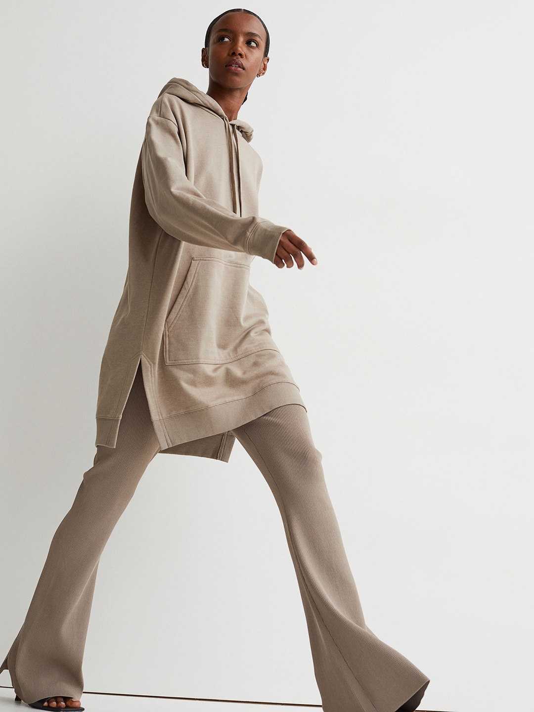 

H&M Women Beige Solid Oversized Hoodie