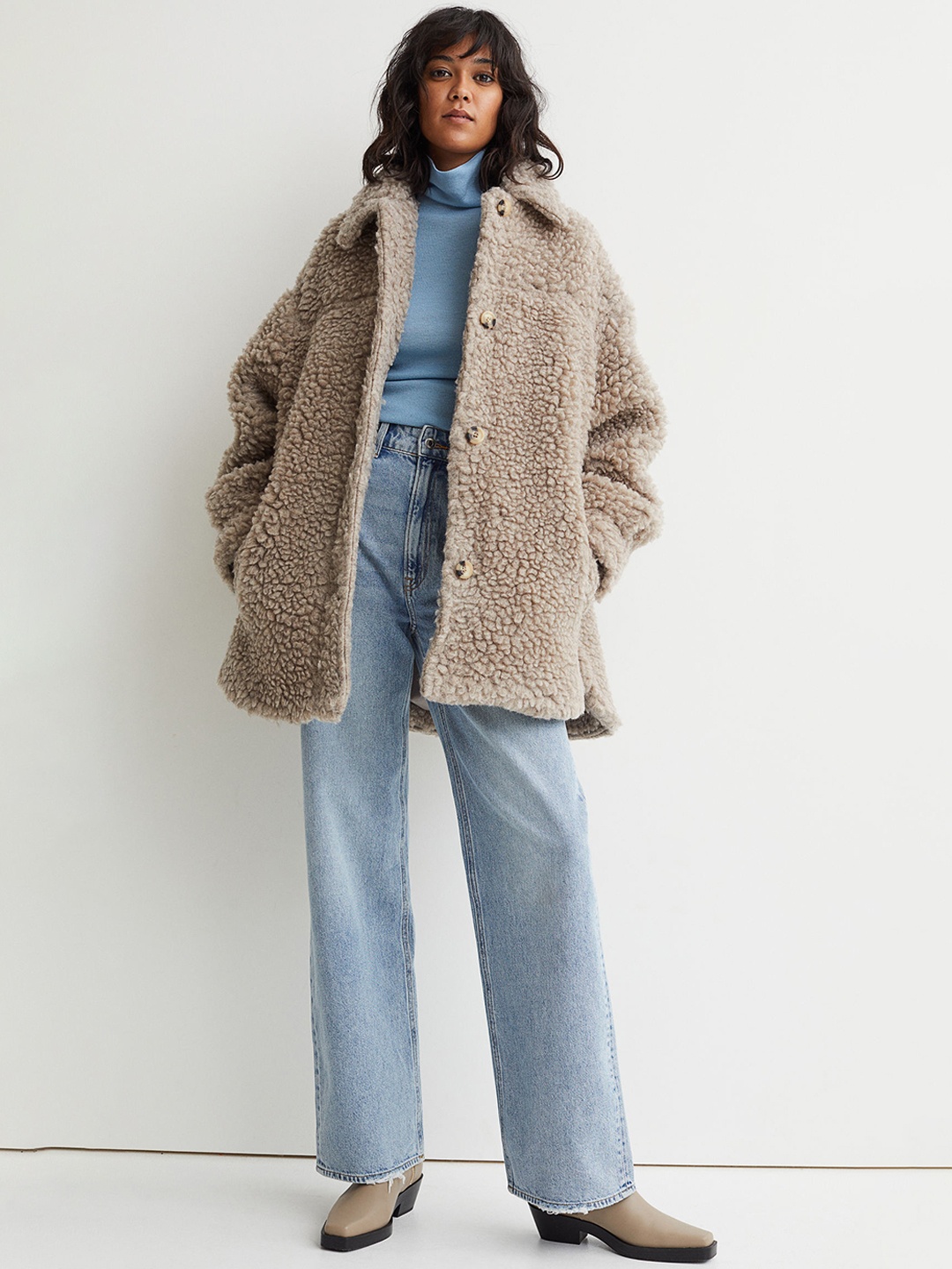 

H&M Woman Grey Faux shearling shirt jacket